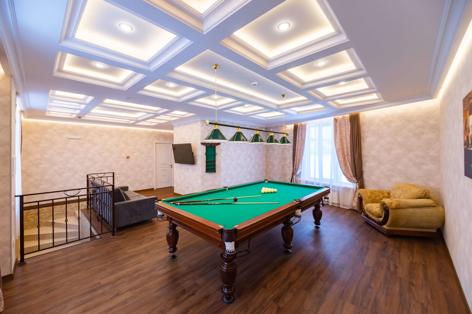 Вилла Маралис(Кемерово)
