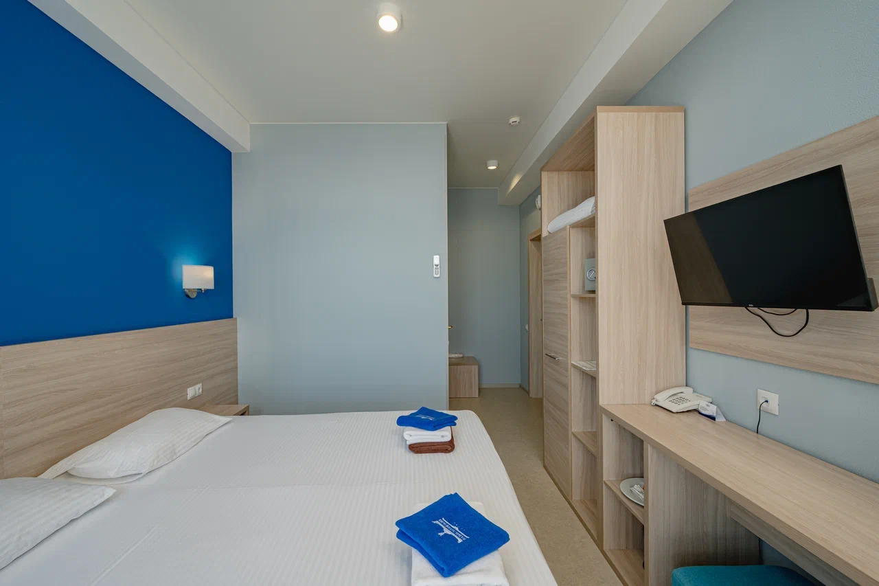 Комфорт плюс 2-местный 1-комнатный (корпус Сембос)