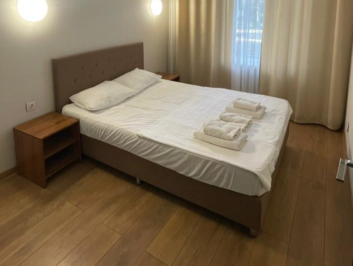 Семейный Стандартный 4-местный 2-комнатный (территория Солнечный берег, корпуса Солнечный, Жемчужный, Радужный, Янтарный, Лунный)