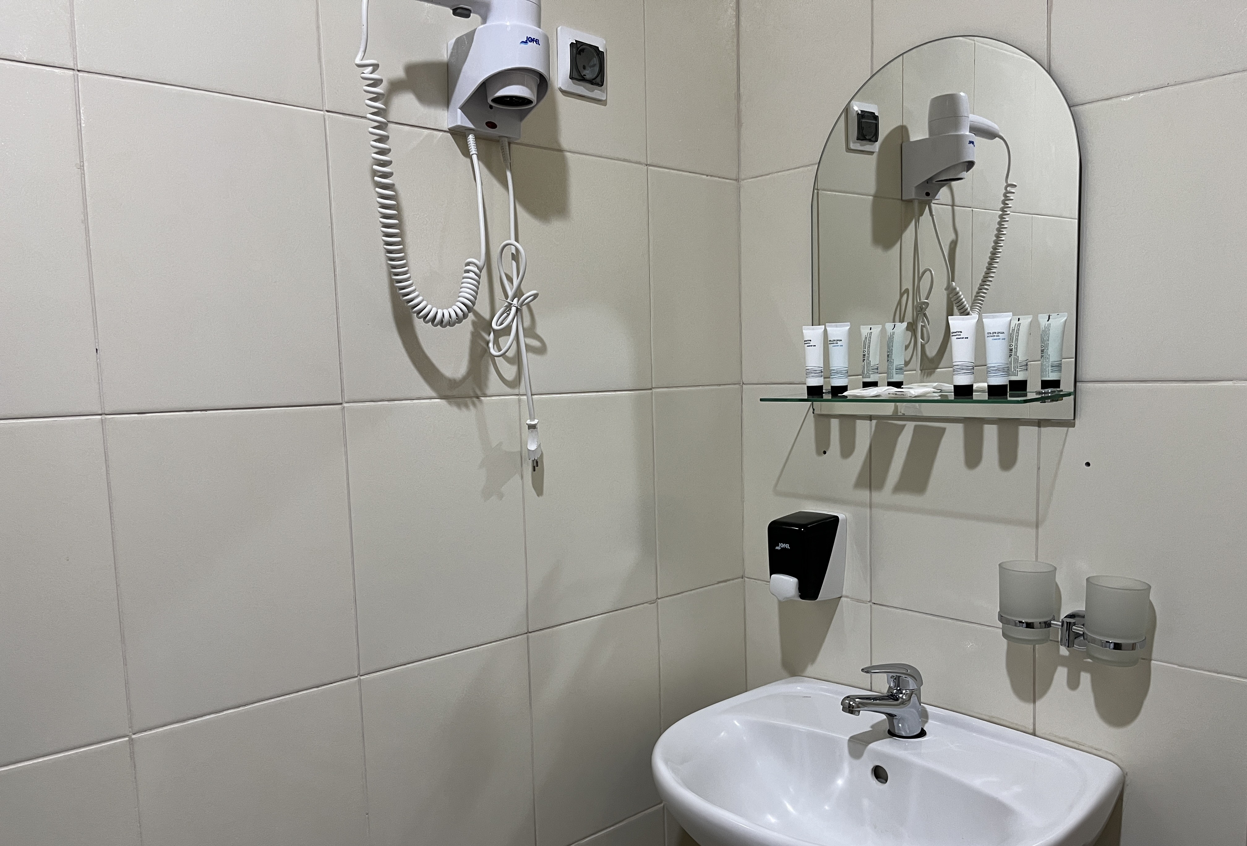 Джуниор сюит 2-местный (студия)