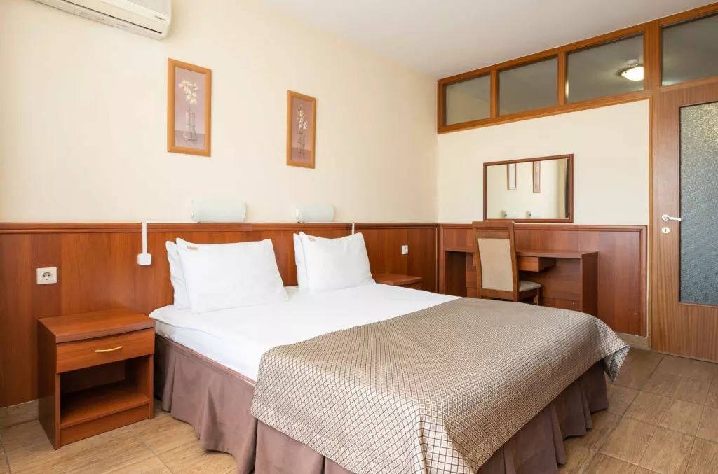 Комфорт 2-местный (вид на море, корпус 4)