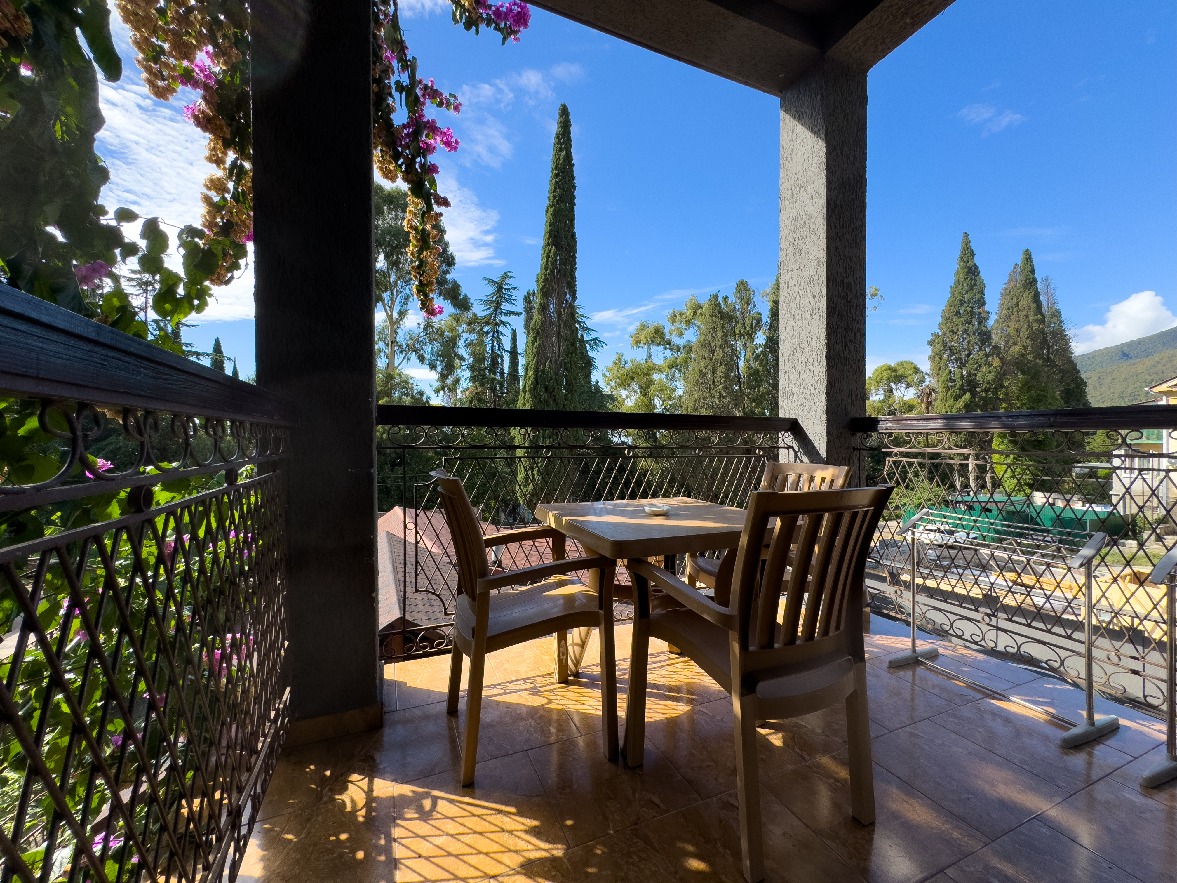 Супериор 3-местный 1-комнатный (с балконом)