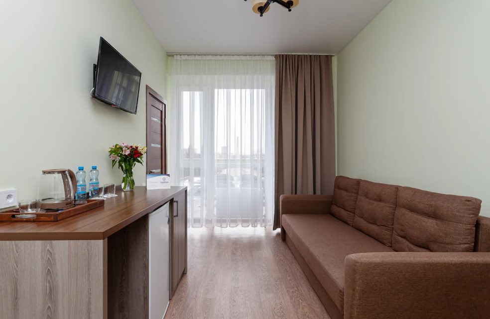 Люкс 2-местный 2-комнатный (без балкона)