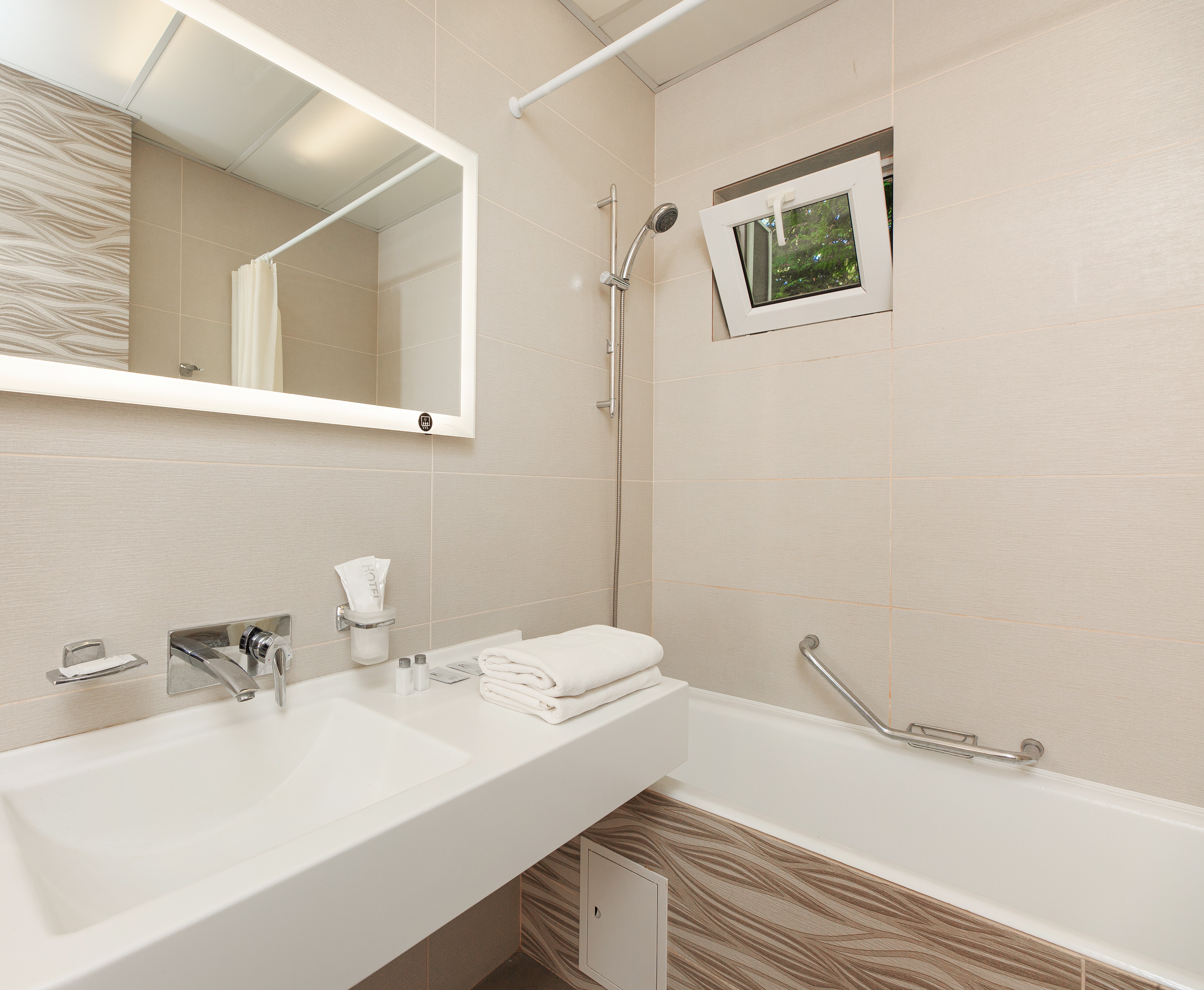 Стандартный Улучшенный 2-местный