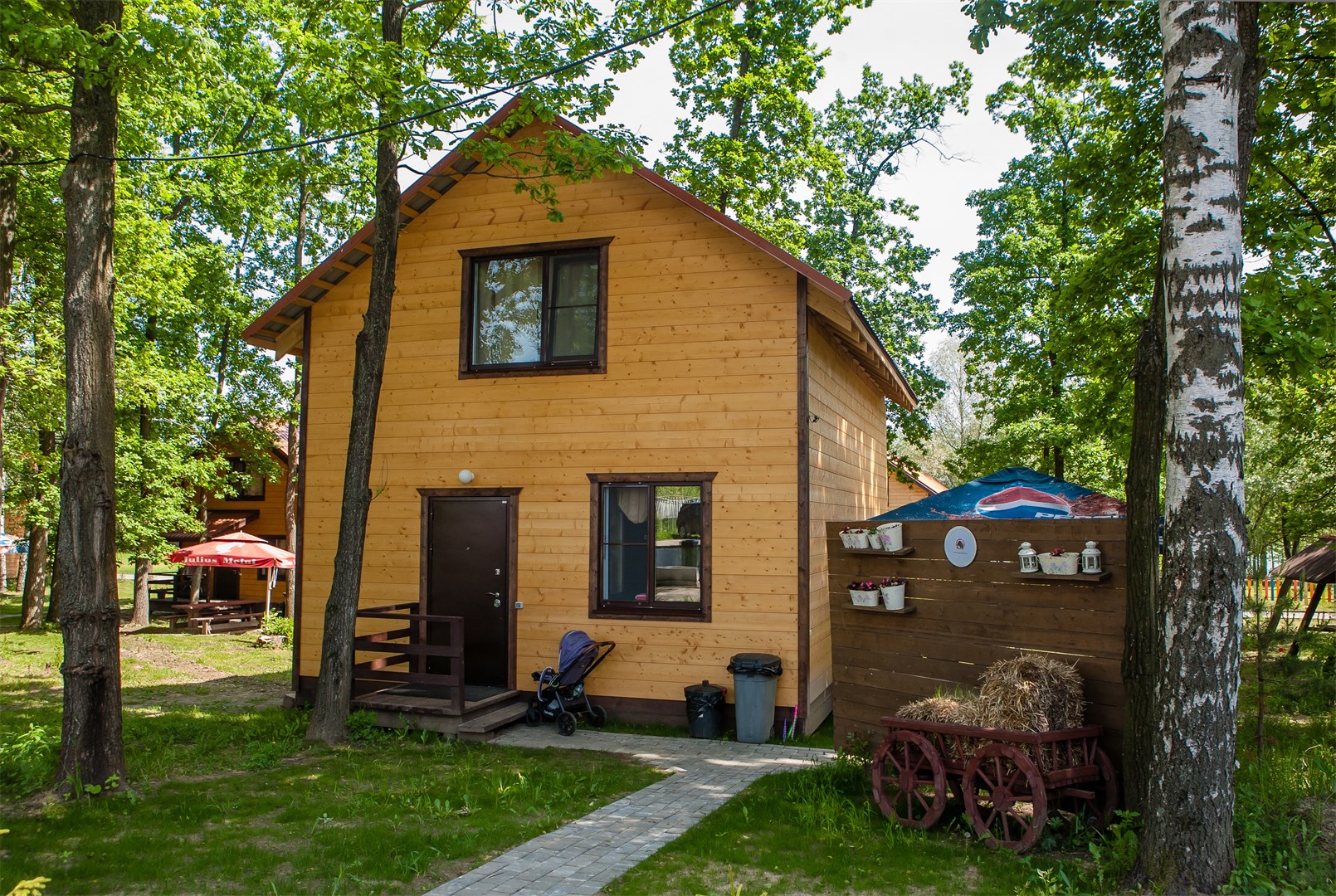 Фотография Дом 6-местный с кухней