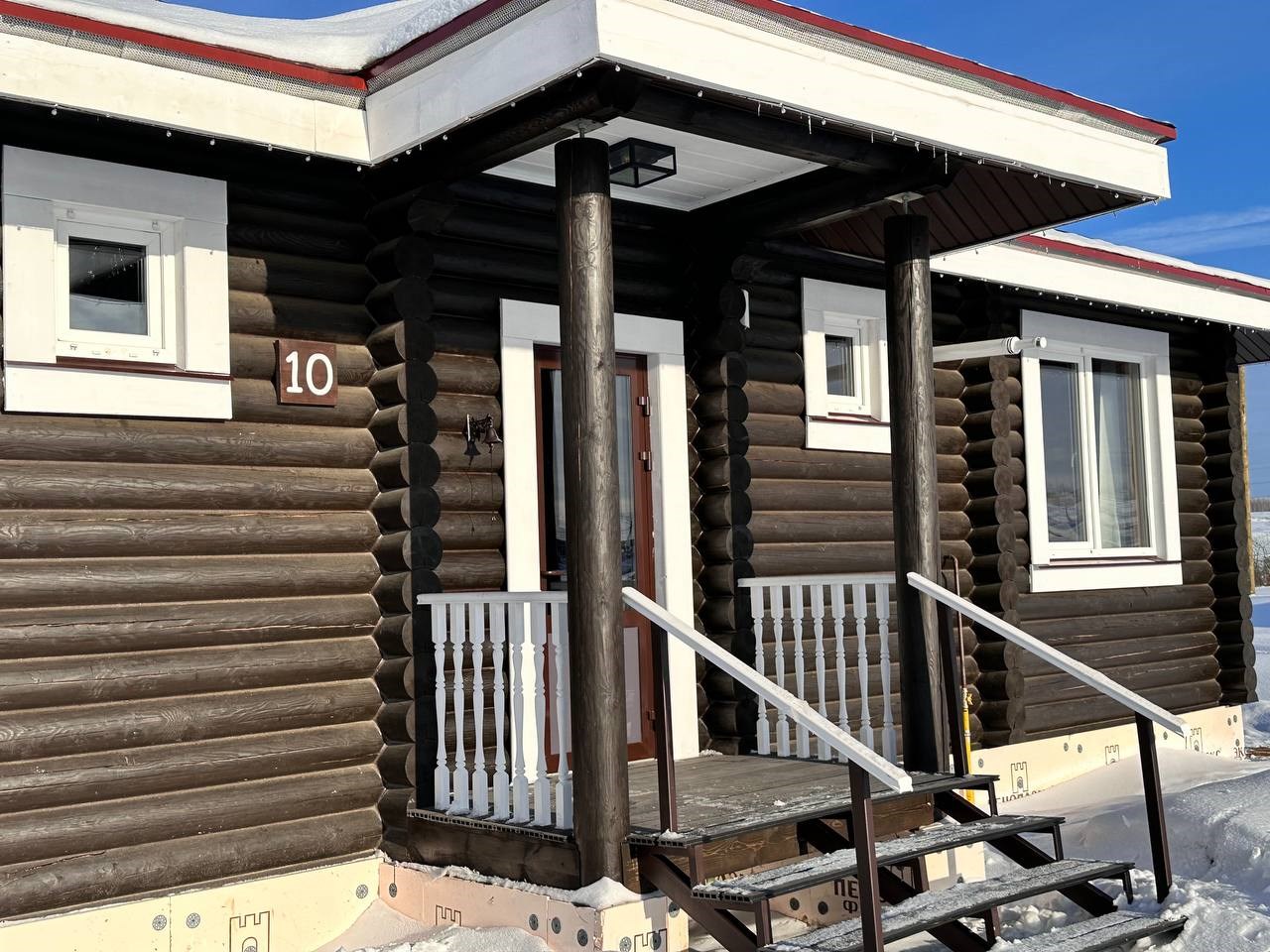 коттедж 10 с террасой (3 комнаты)