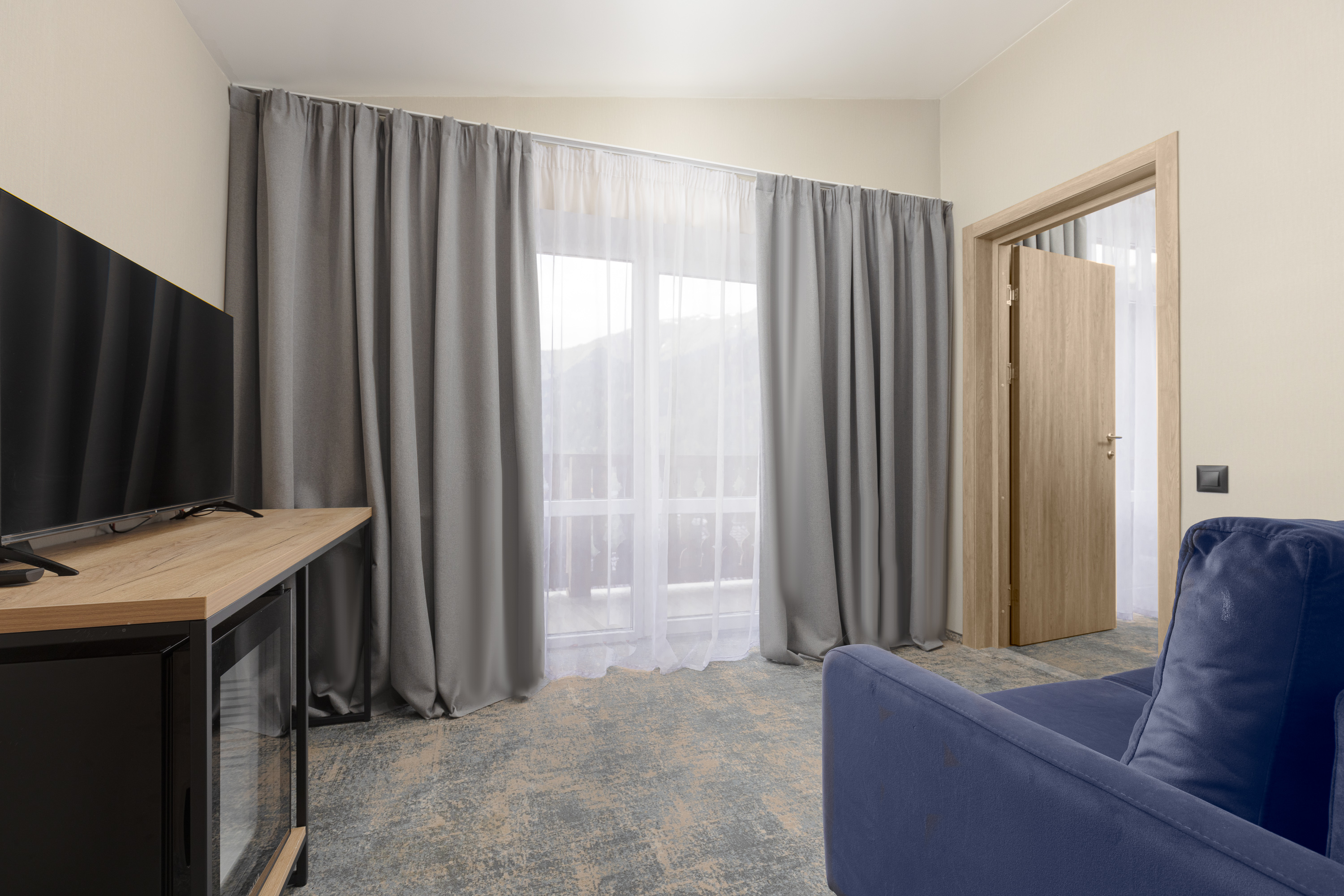 Suite 2-местный 2-комнатный (1 корпус)