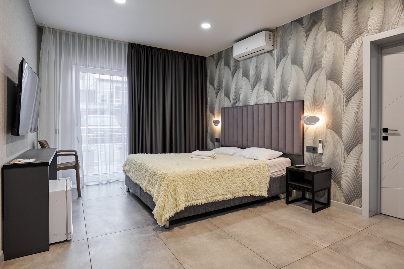 Делюкс 4-местный 1-комнатный