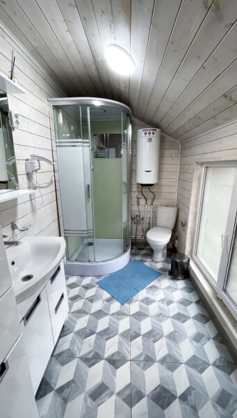 Дуплекс 9-местный 4-комнатный