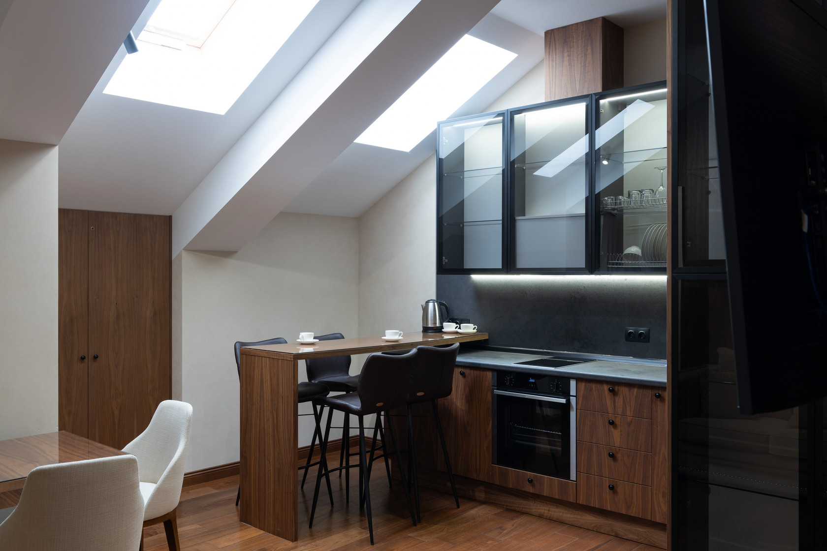 Апартаменты 4-местный (Делюкс)