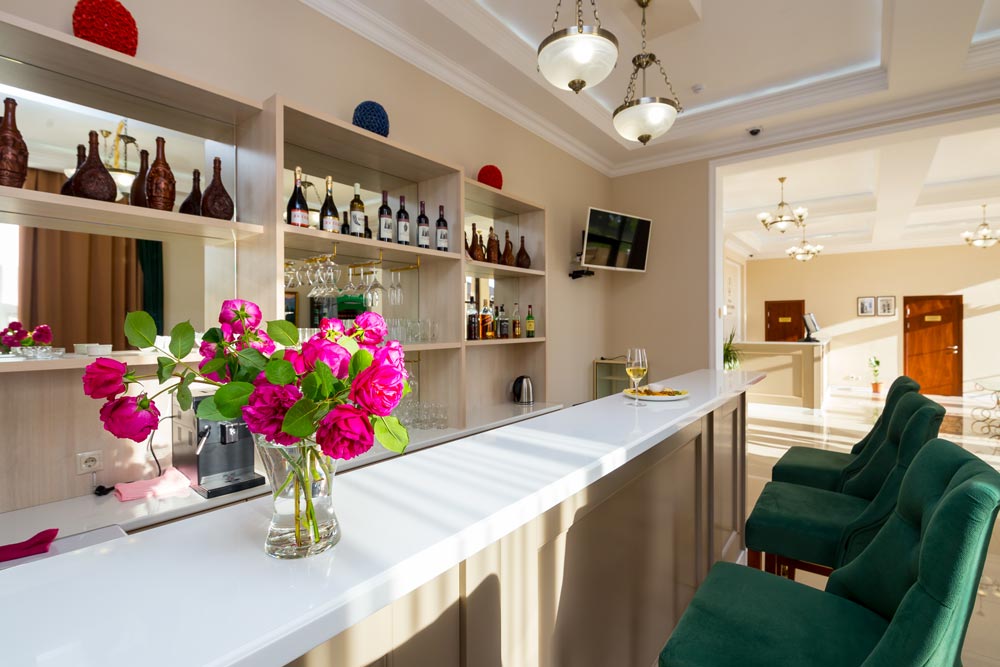 Золотой якорь(Гудаута)