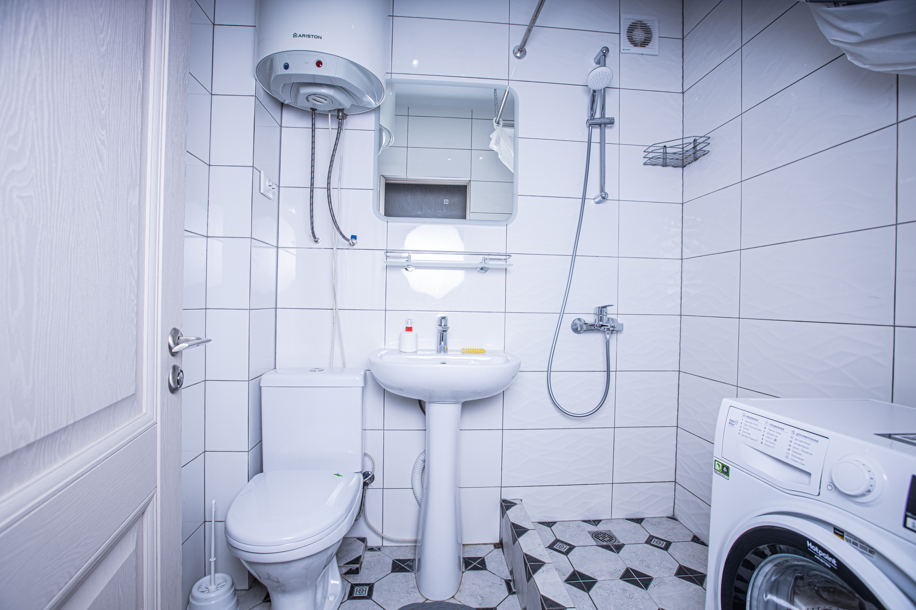 Гагарина, д. 115 (Агудзера)