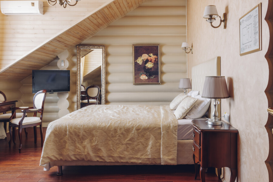 Джуниор Сюит 2-местный 1-комнатный (3*, корпус 1)