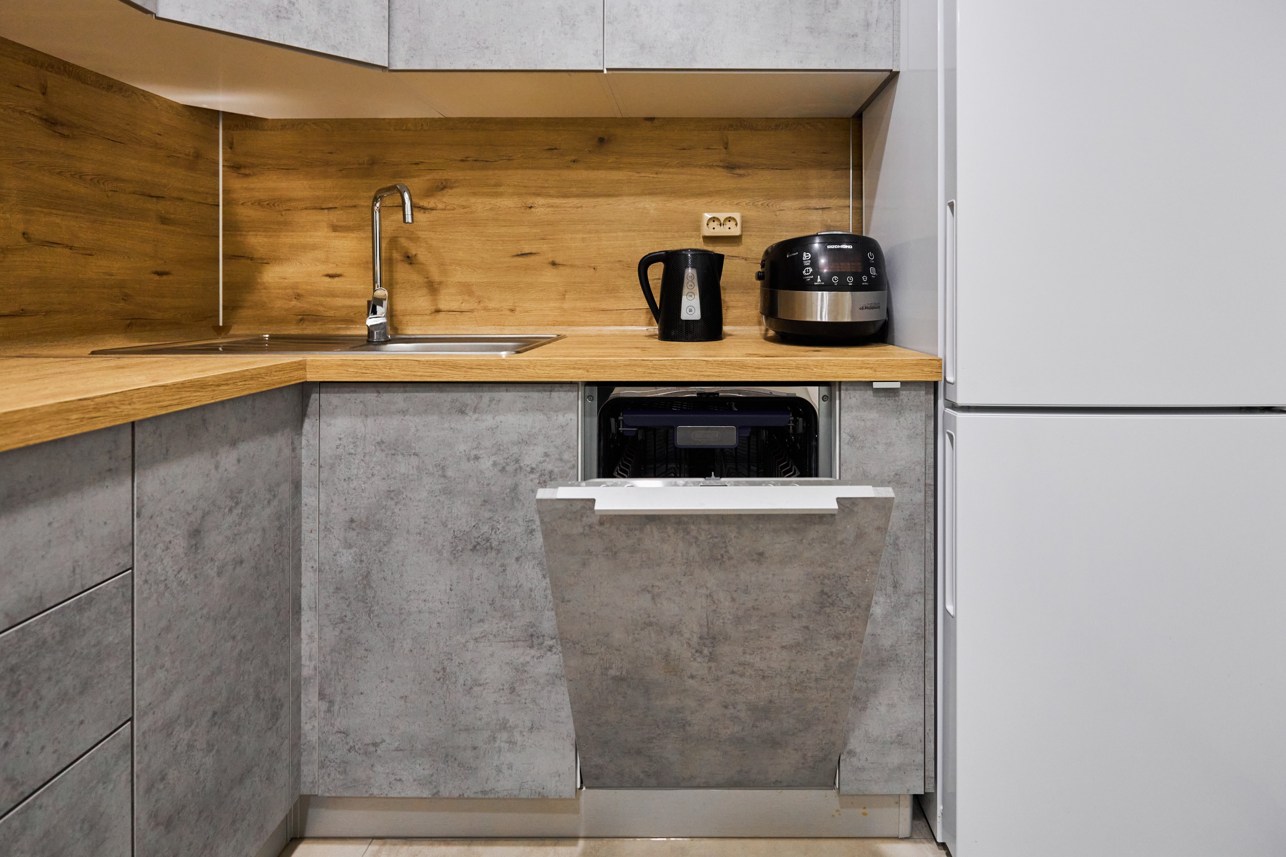 Апартаменты 5-местный 2-комнатный (с  кухней, Монако 102)