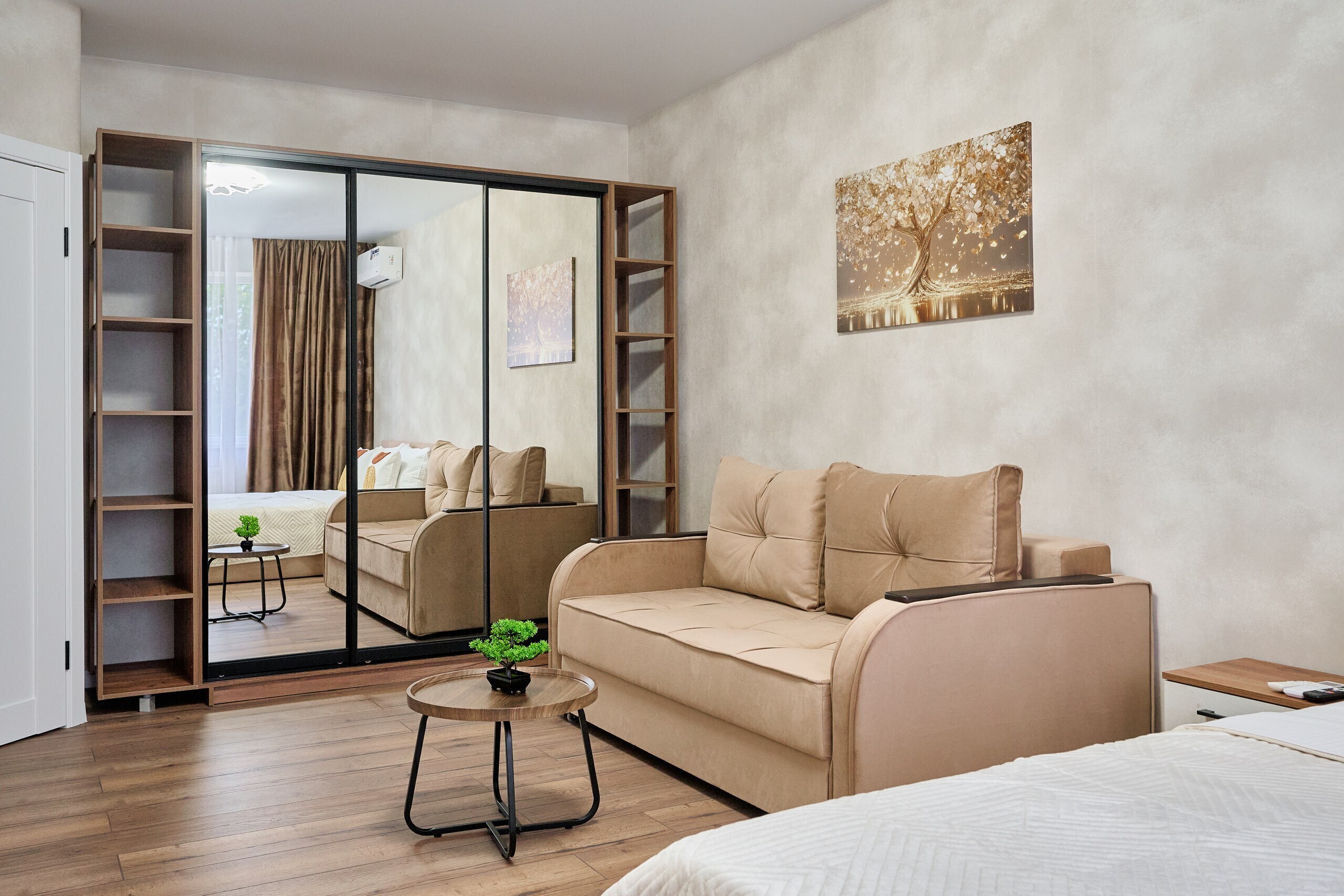 YourPlace ул. Восточно-Кругликовская, 18
