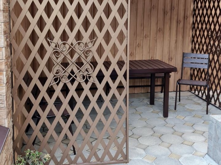 Горный ручей (Гагра)