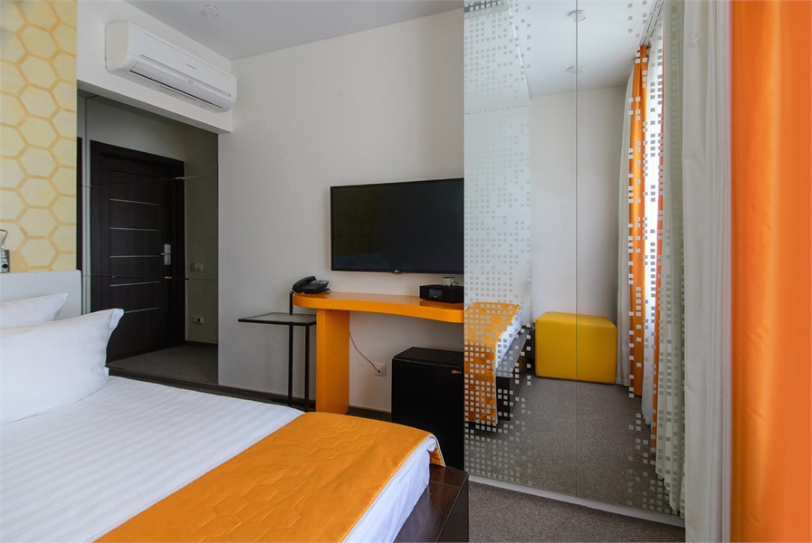 APARTELLO на Толстого