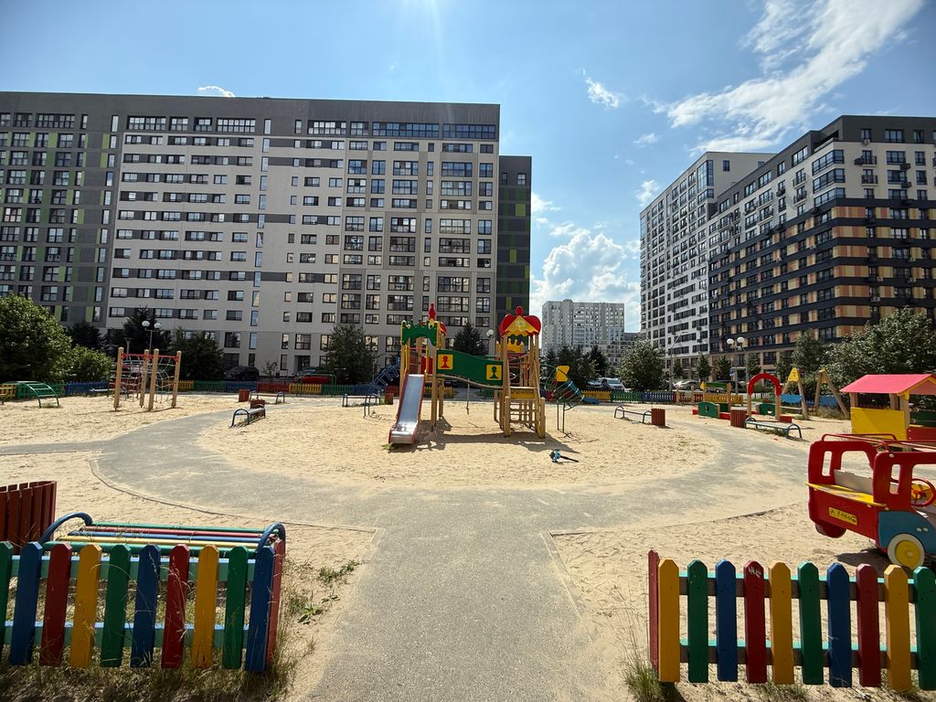 Компас Харьковская 68