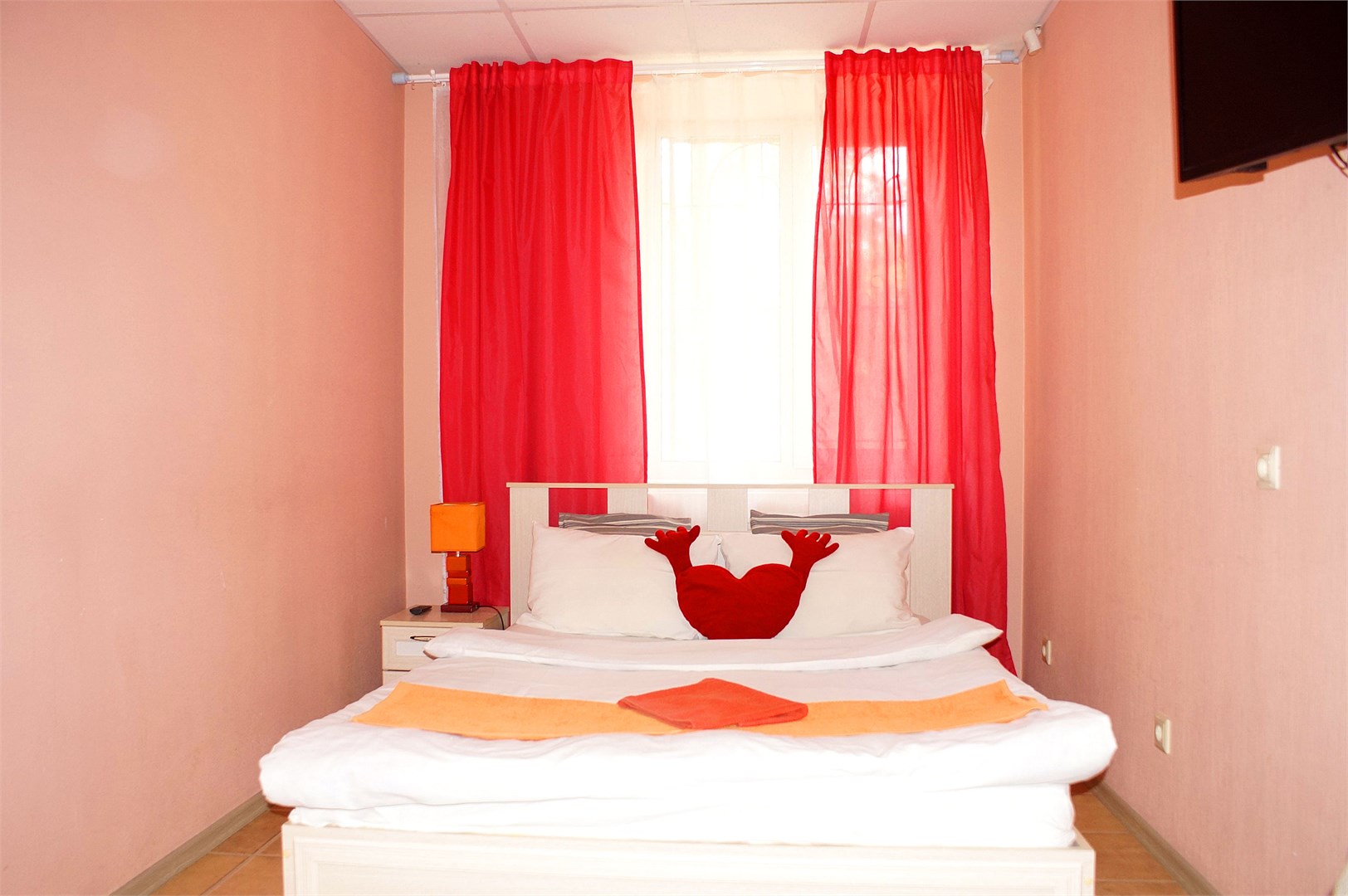 Апартаменты 2-местный DBL (с двуспальной кроватью)