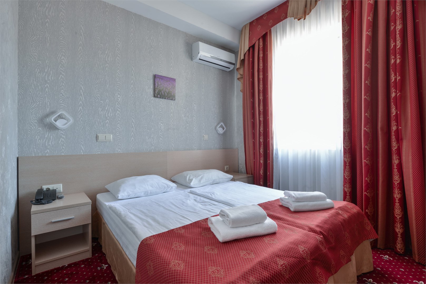 Люкс 4-местный 2-комнатный