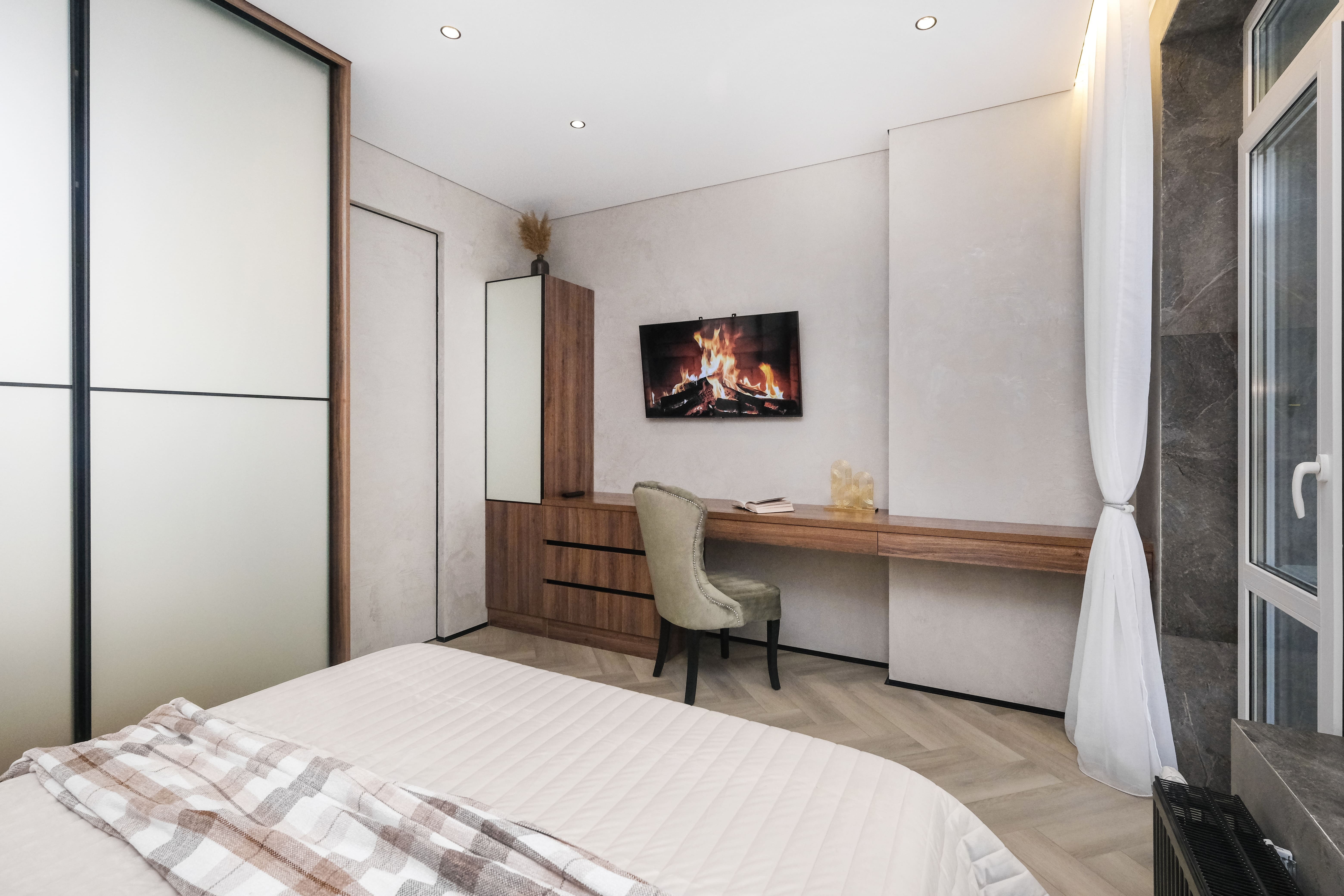 Room Hotel на Коминтерна 89