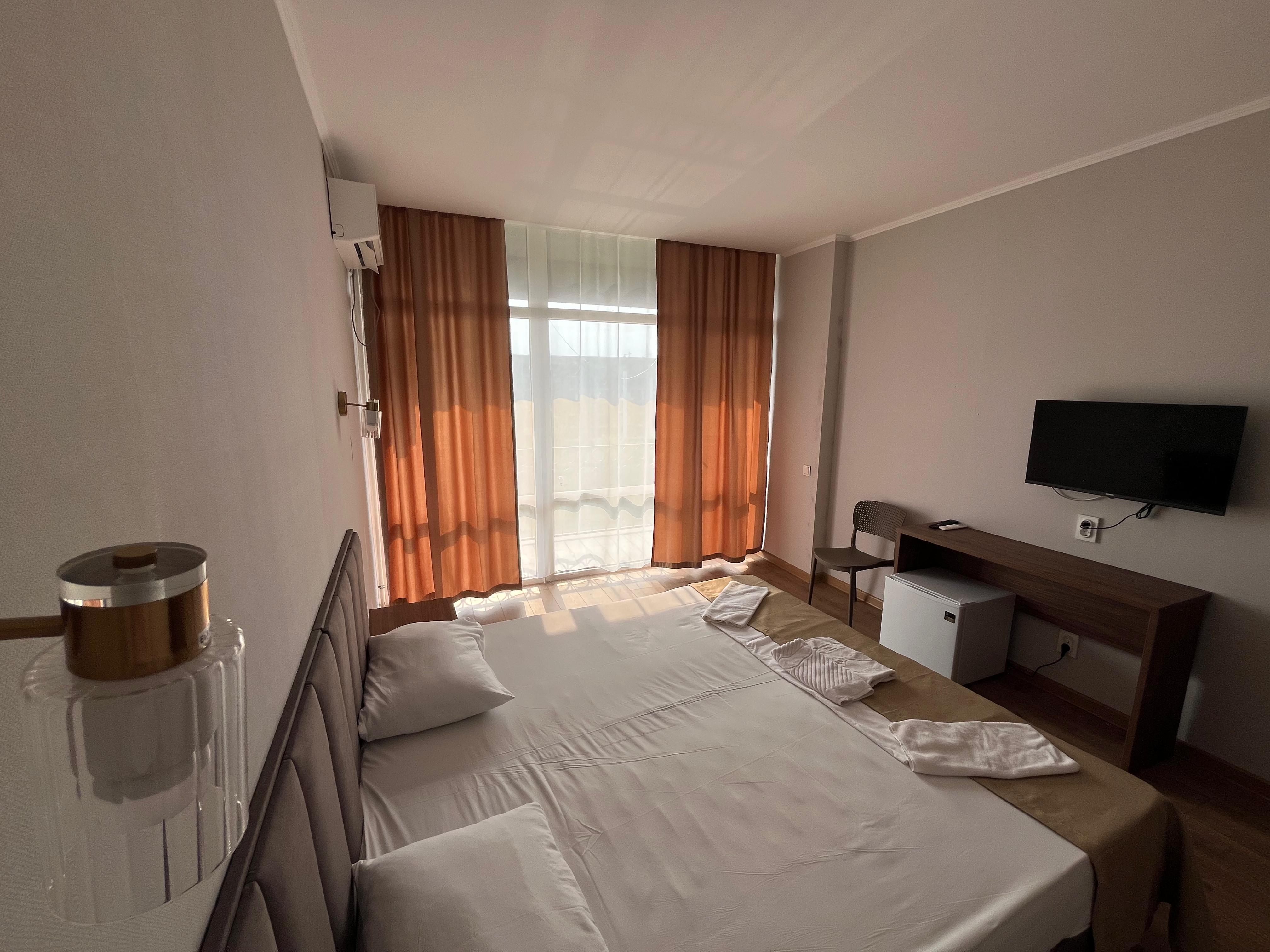 Стандартный 2-местный 1-комнатный (с балконом, корпус 2)