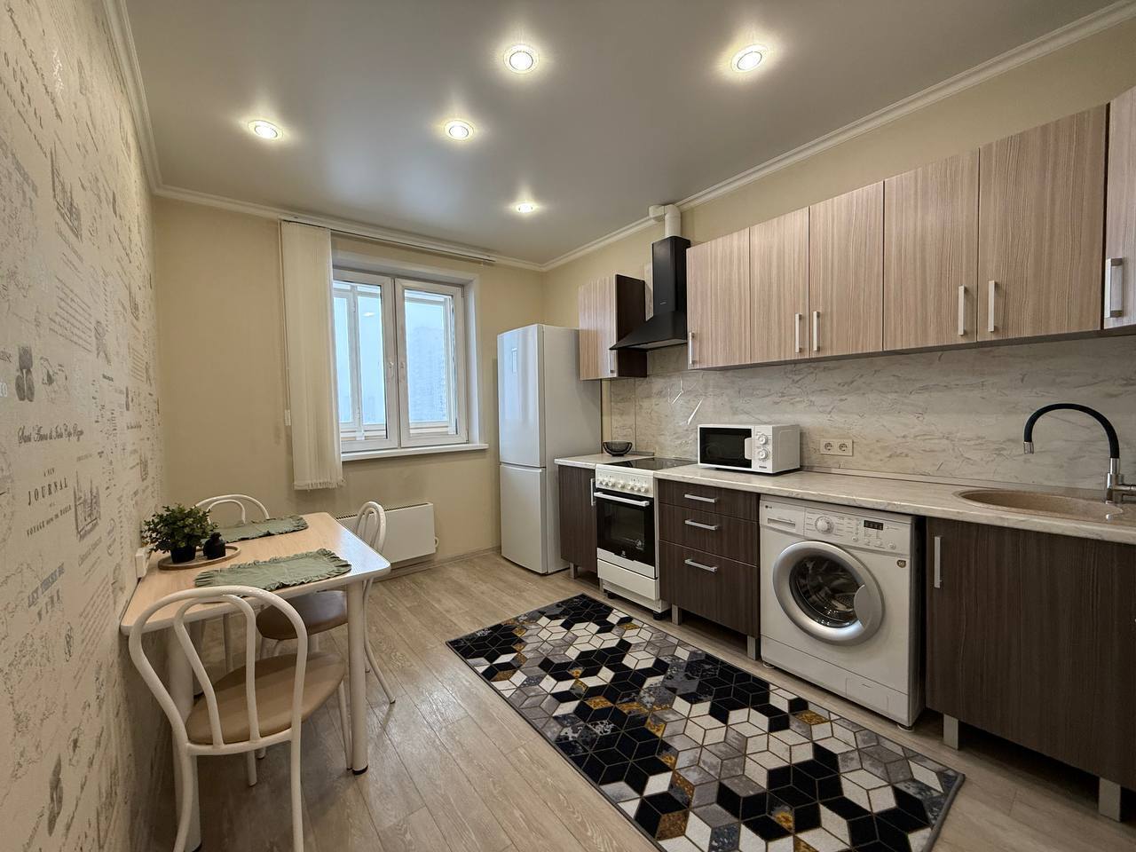 HOME HOTEL улица Кирова, 225