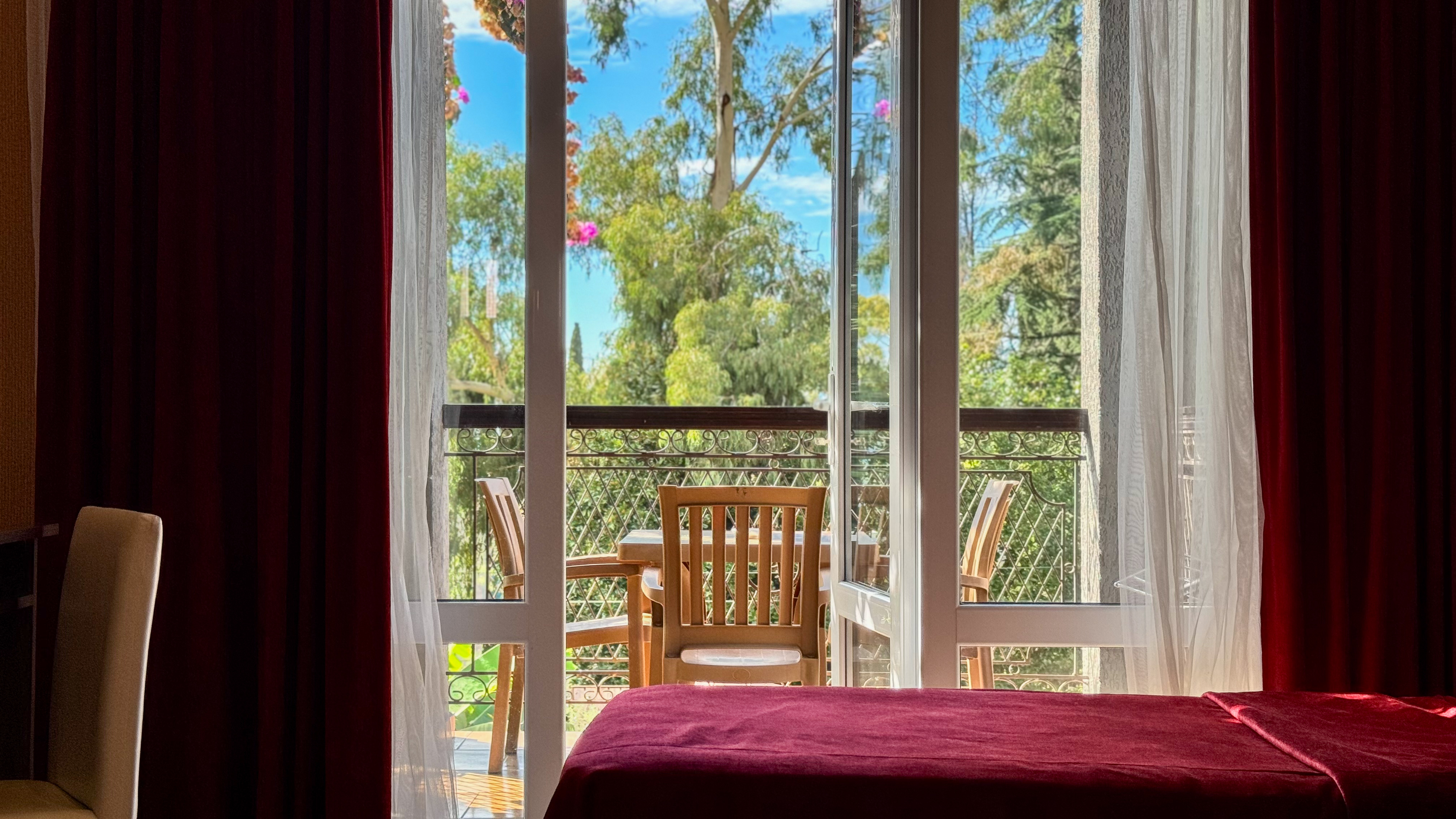 Супериор 3-местный 1-комнатный (с балконом)