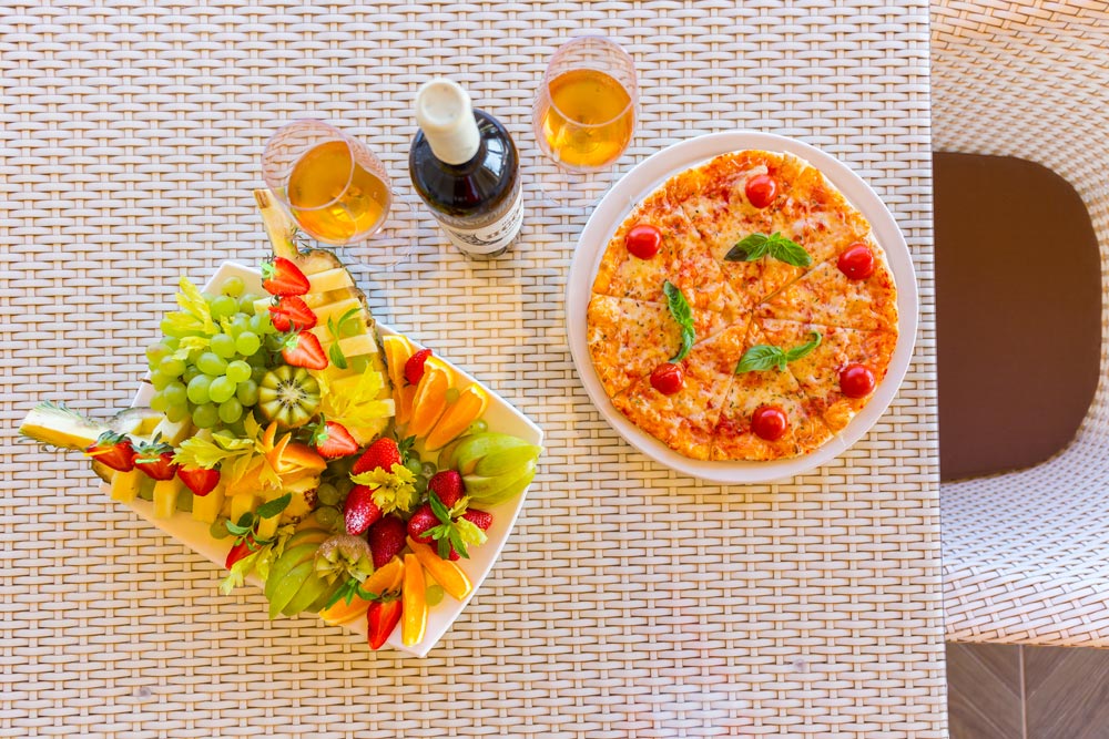 Золотой якорь(Гудаута)