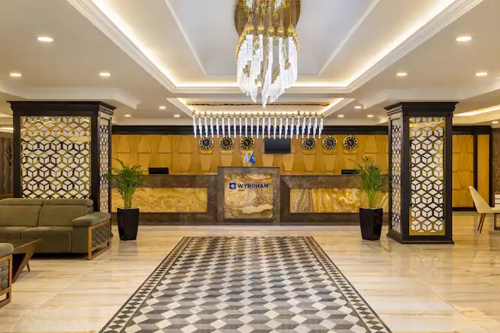Wyndham Hotel Baku (бывш. Rich Hotel)