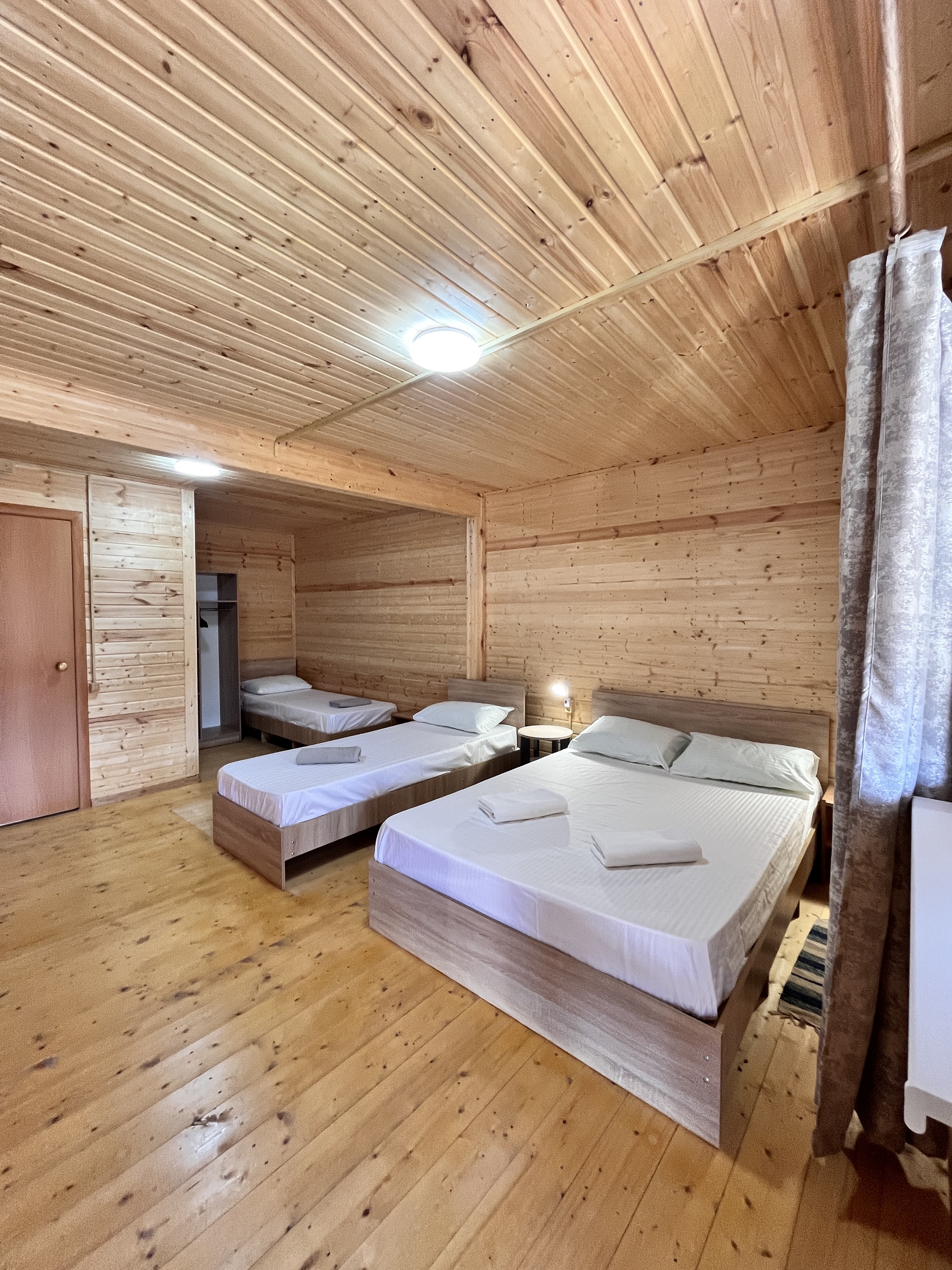 У реки (туапсе)