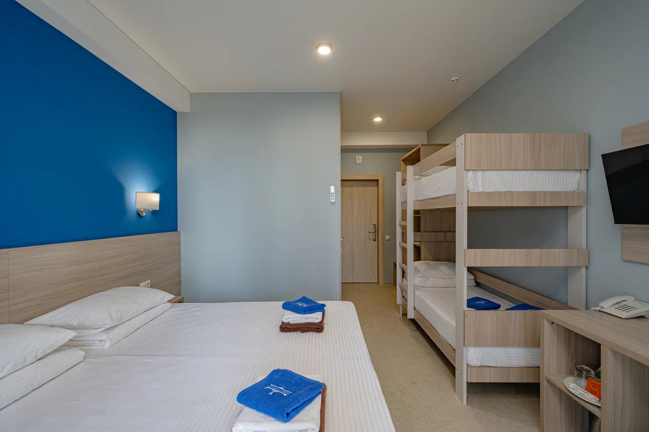 Семейный Комфорт 4-местный 1-комнатный (корпус Сембос)