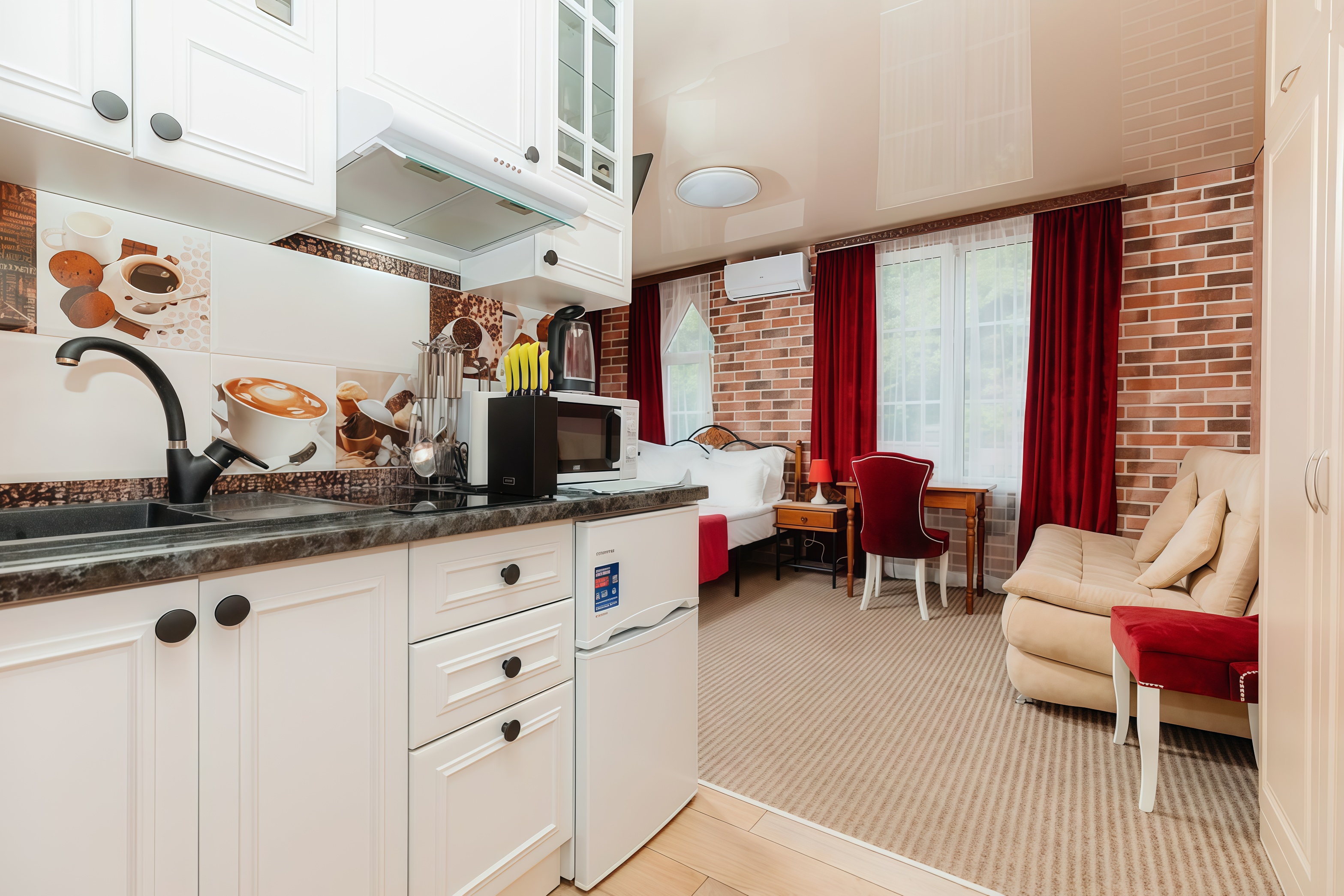 Номер Студио 2-местный 1-комнатный (с балконом)