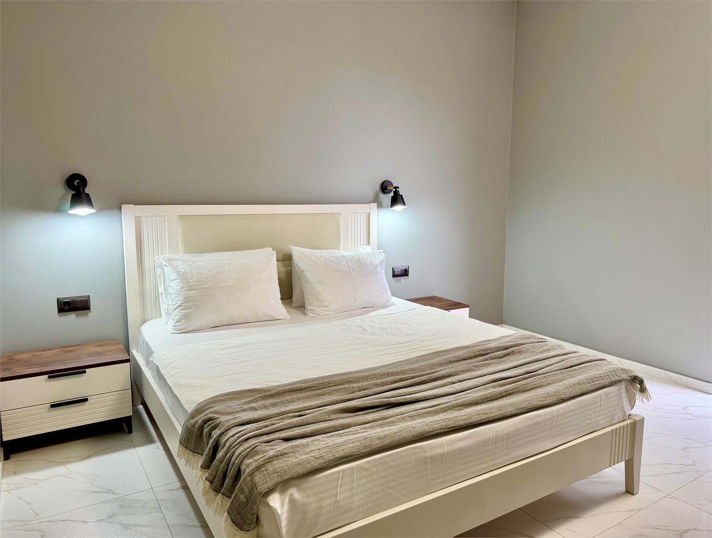 Амфора (Гагра)