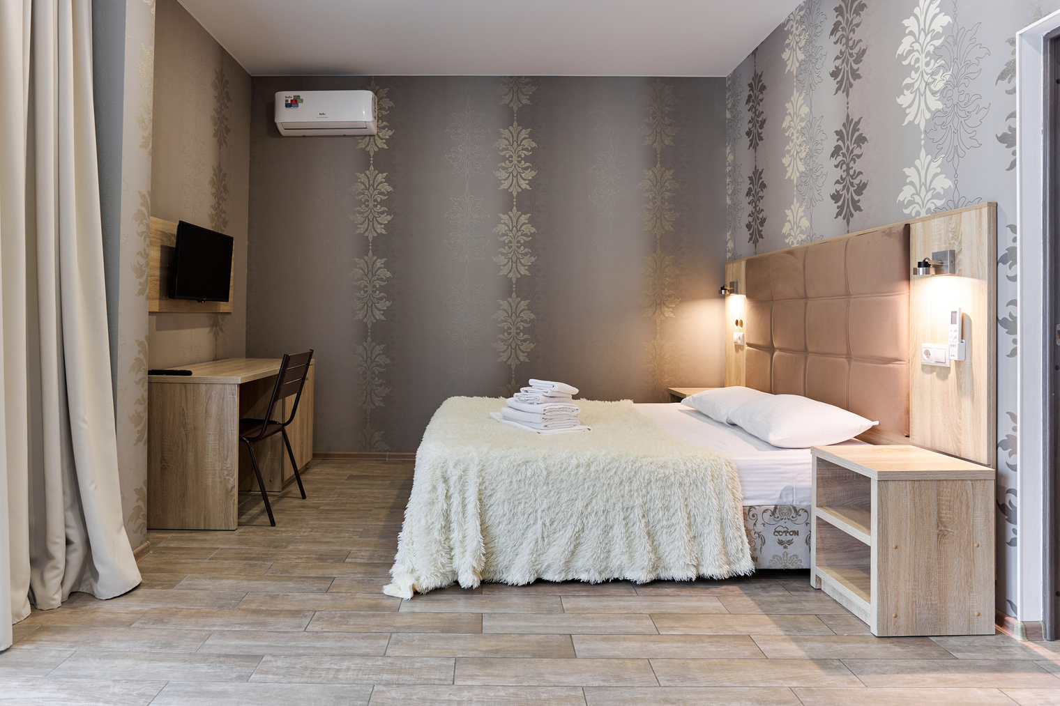 Джуниор Сюит 6-местный 2-комнатный (с доп. местом)