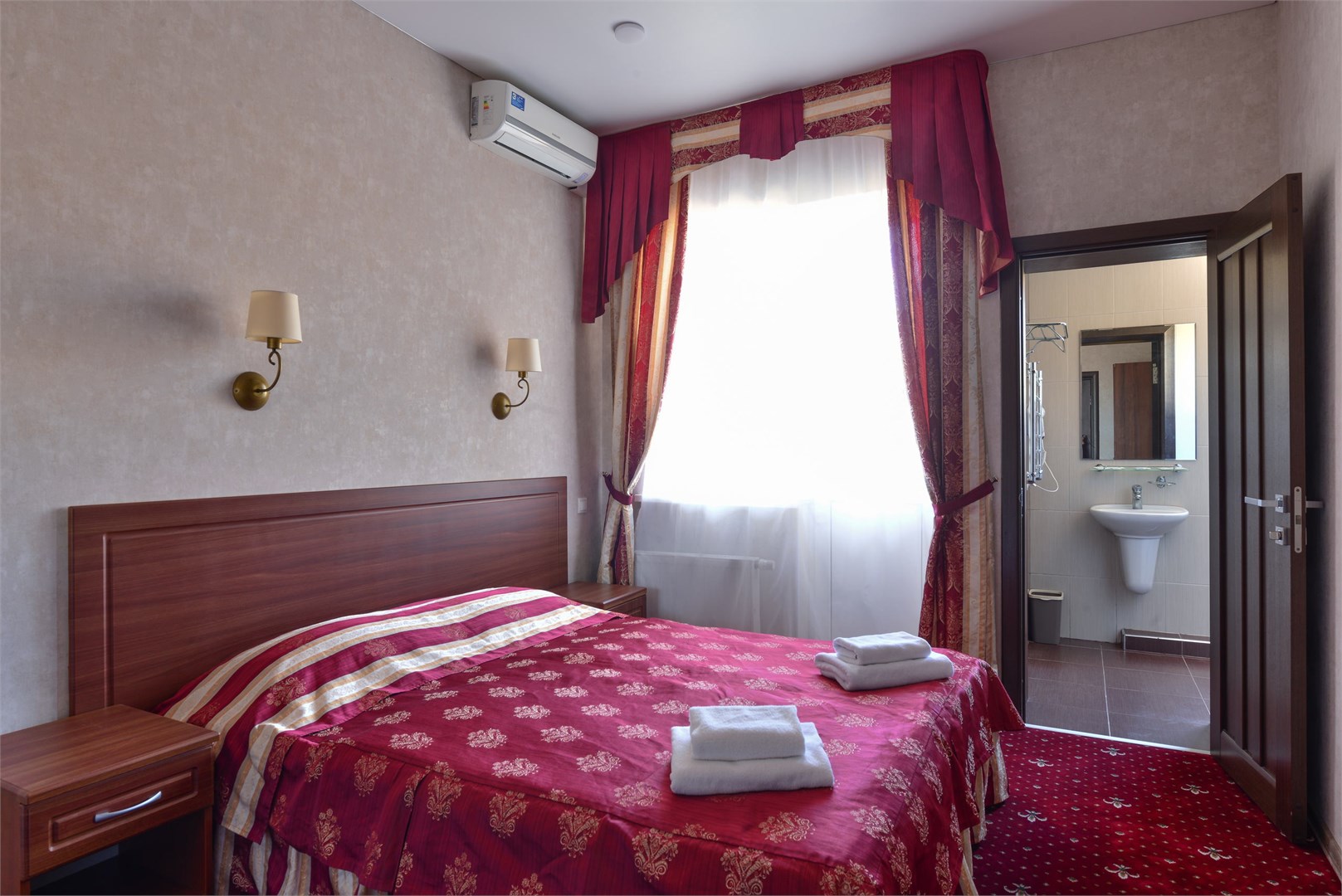 Стандартный 2-местный (с балконом)