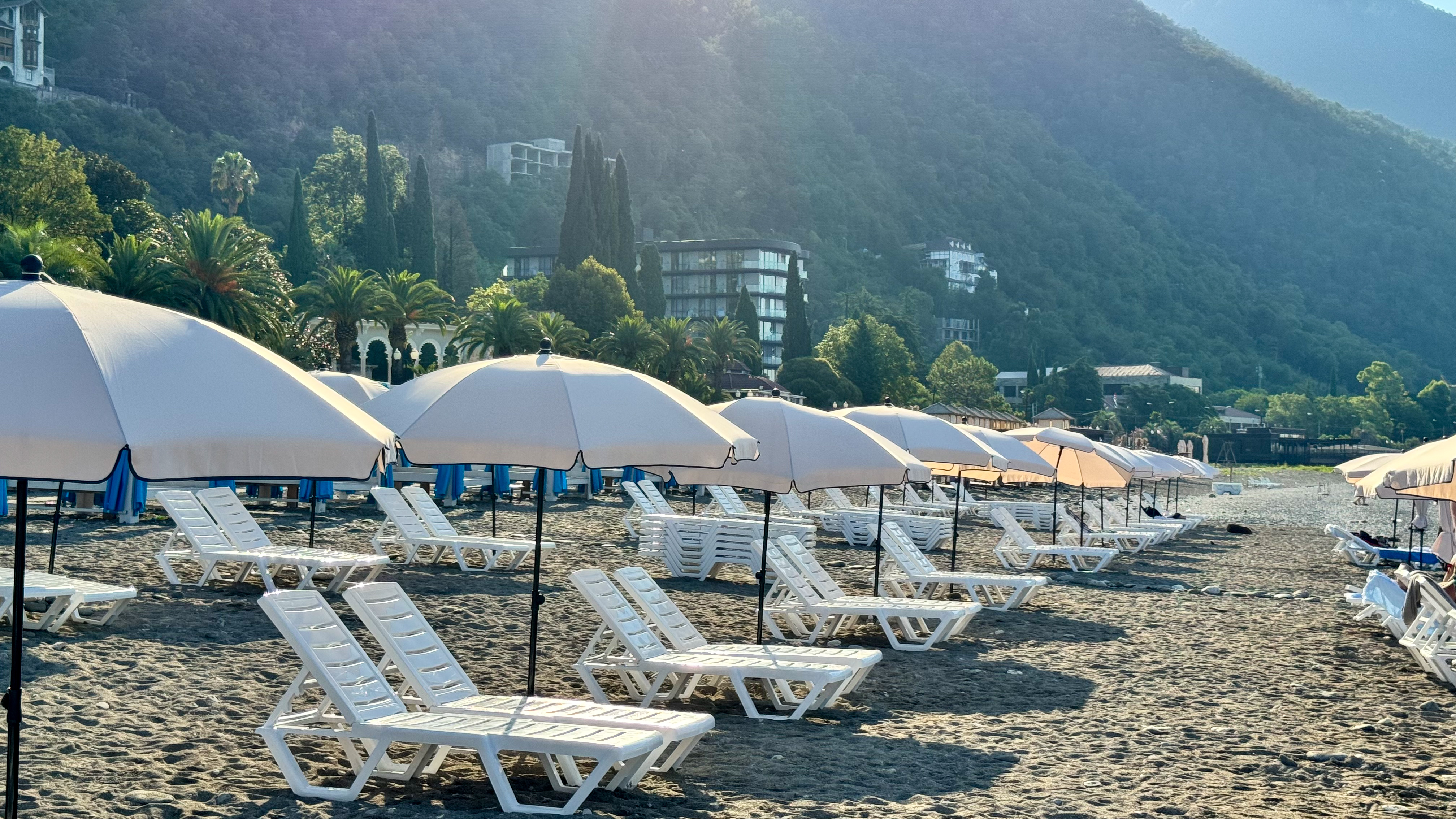 Royal Riviera (Гагра)