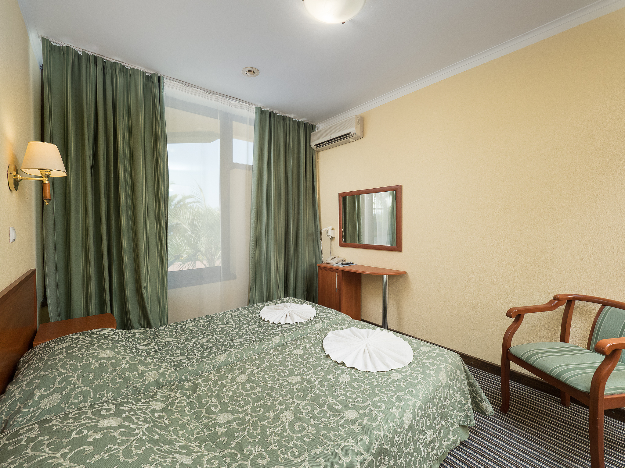 Эконом-класс 2-местный 1-комнатный (без балкона)