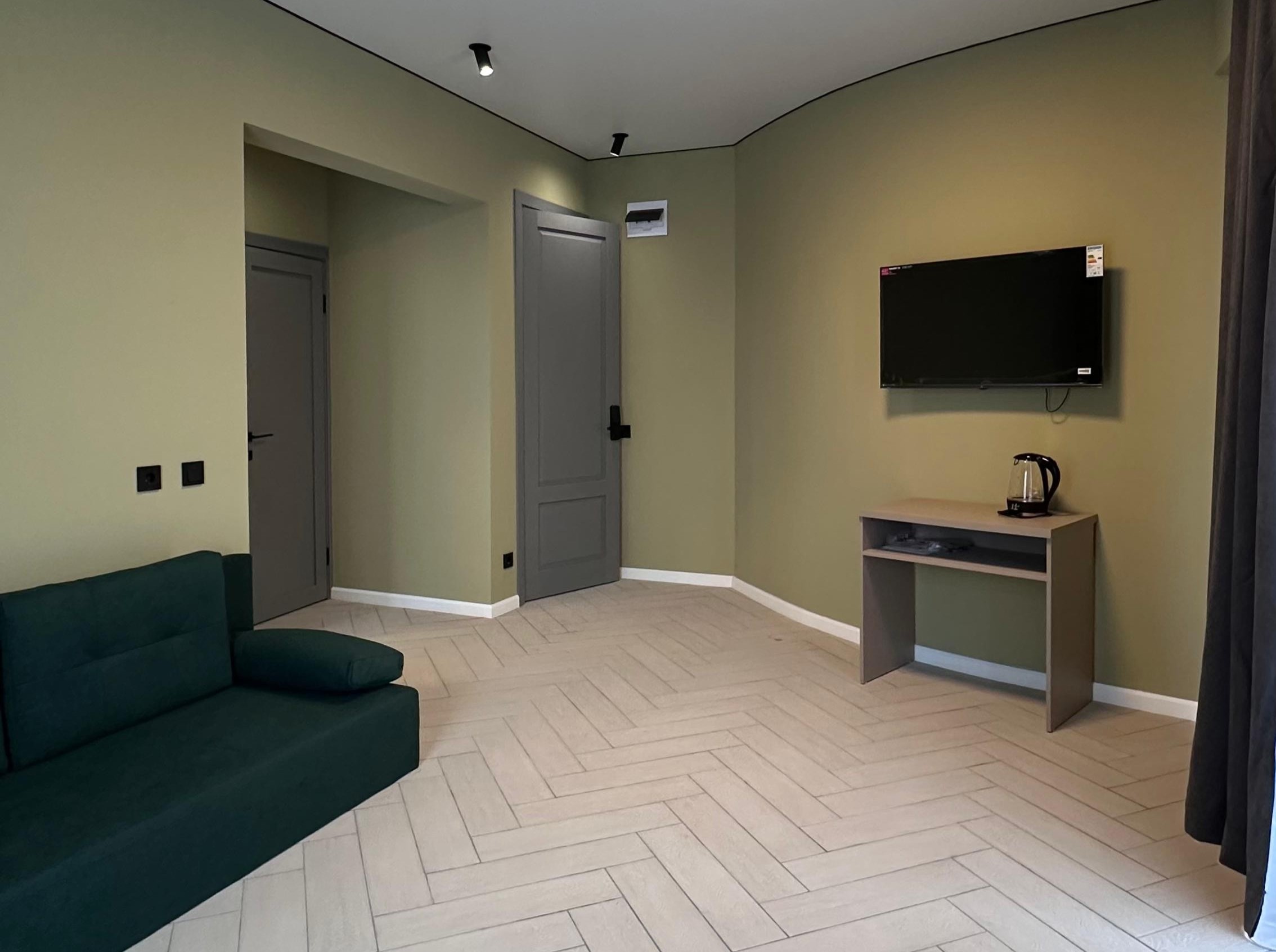 Стандартный 3-местный 2-комнатный