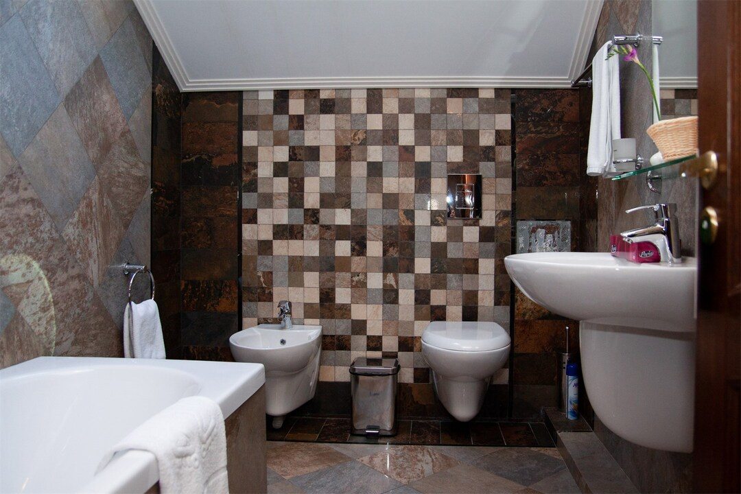 Делюкс Премиум 4-местный 2-комнатный (мансарда)