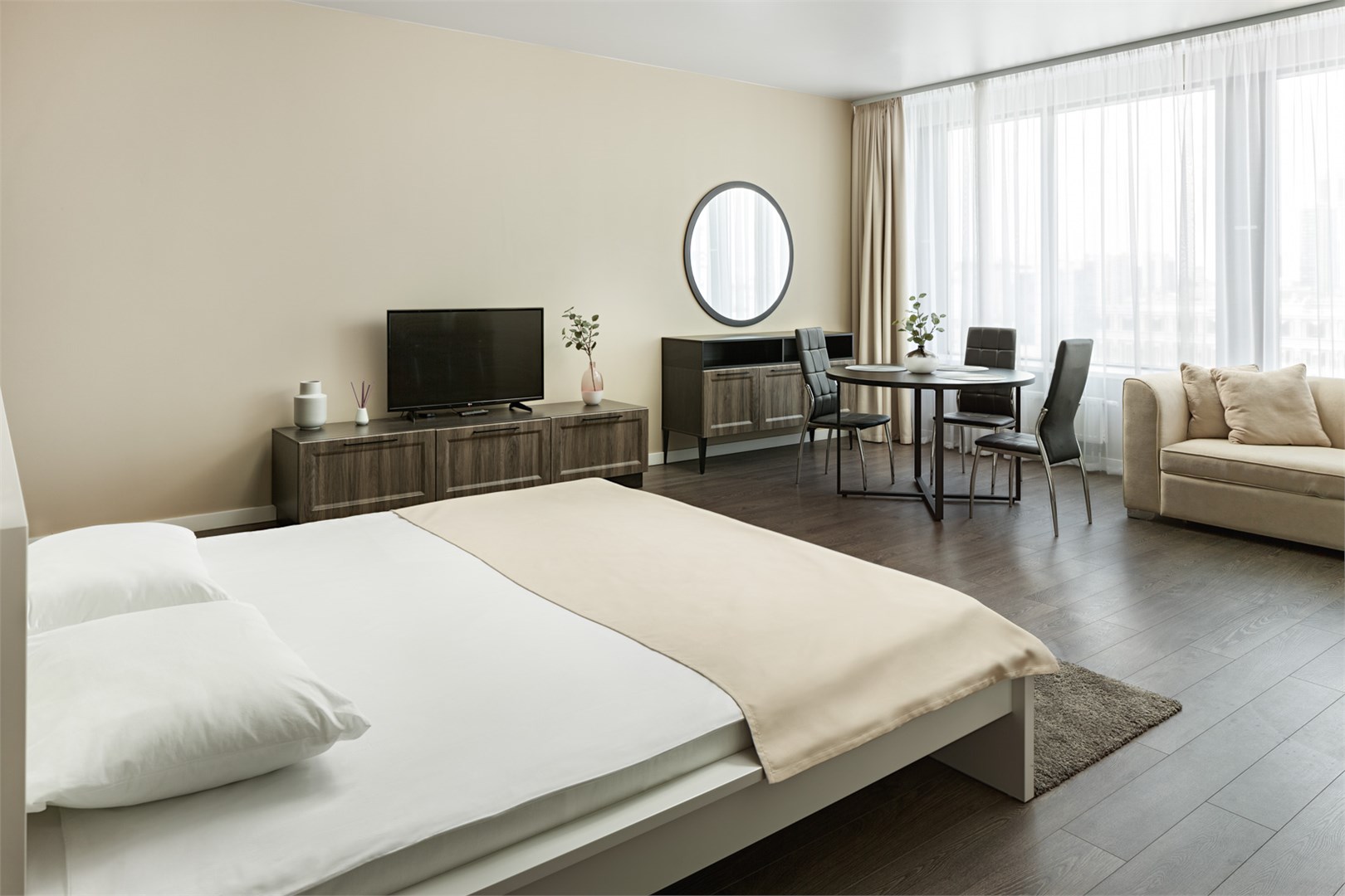 Radius central house