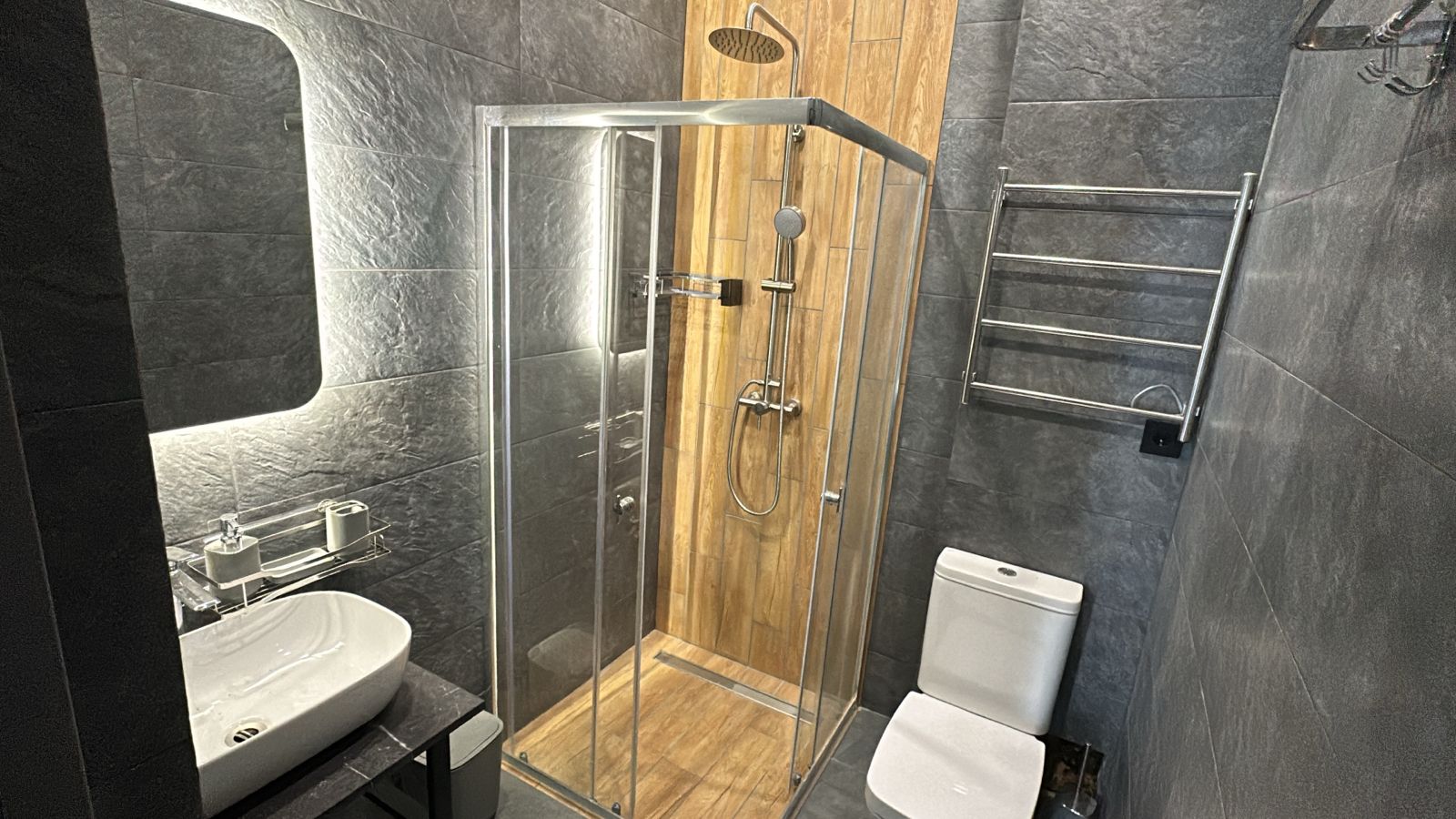 Стандартный 3-местный 2-комнатный