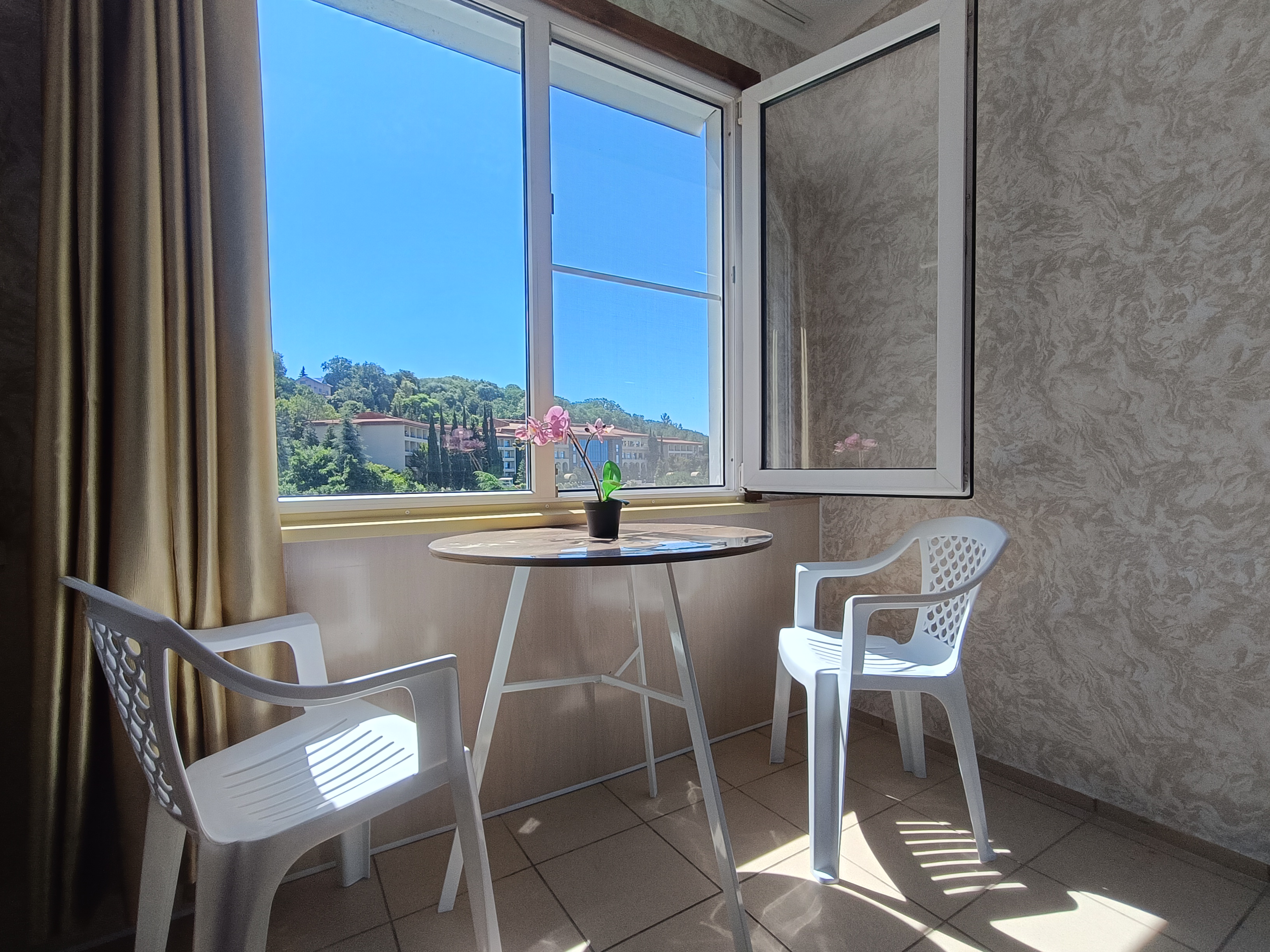 Стандартный 2-местный 1-комнатный (с балконом)