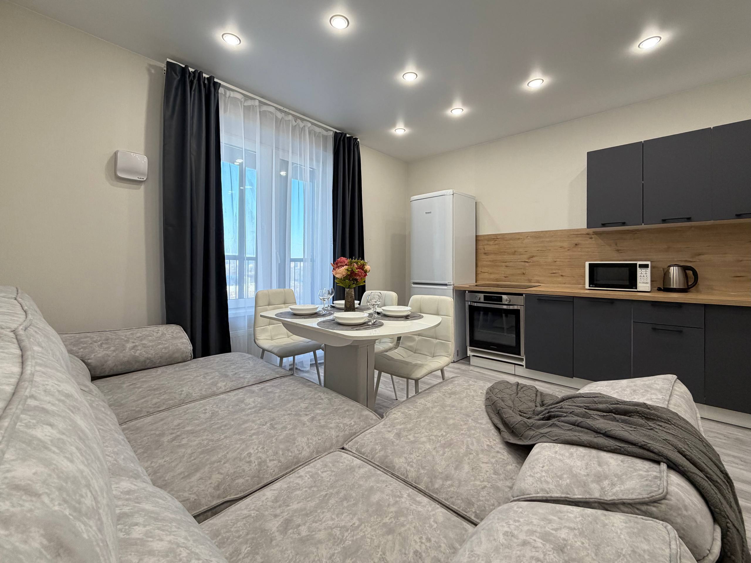 HOME HOTEL улица Гаранина, 43