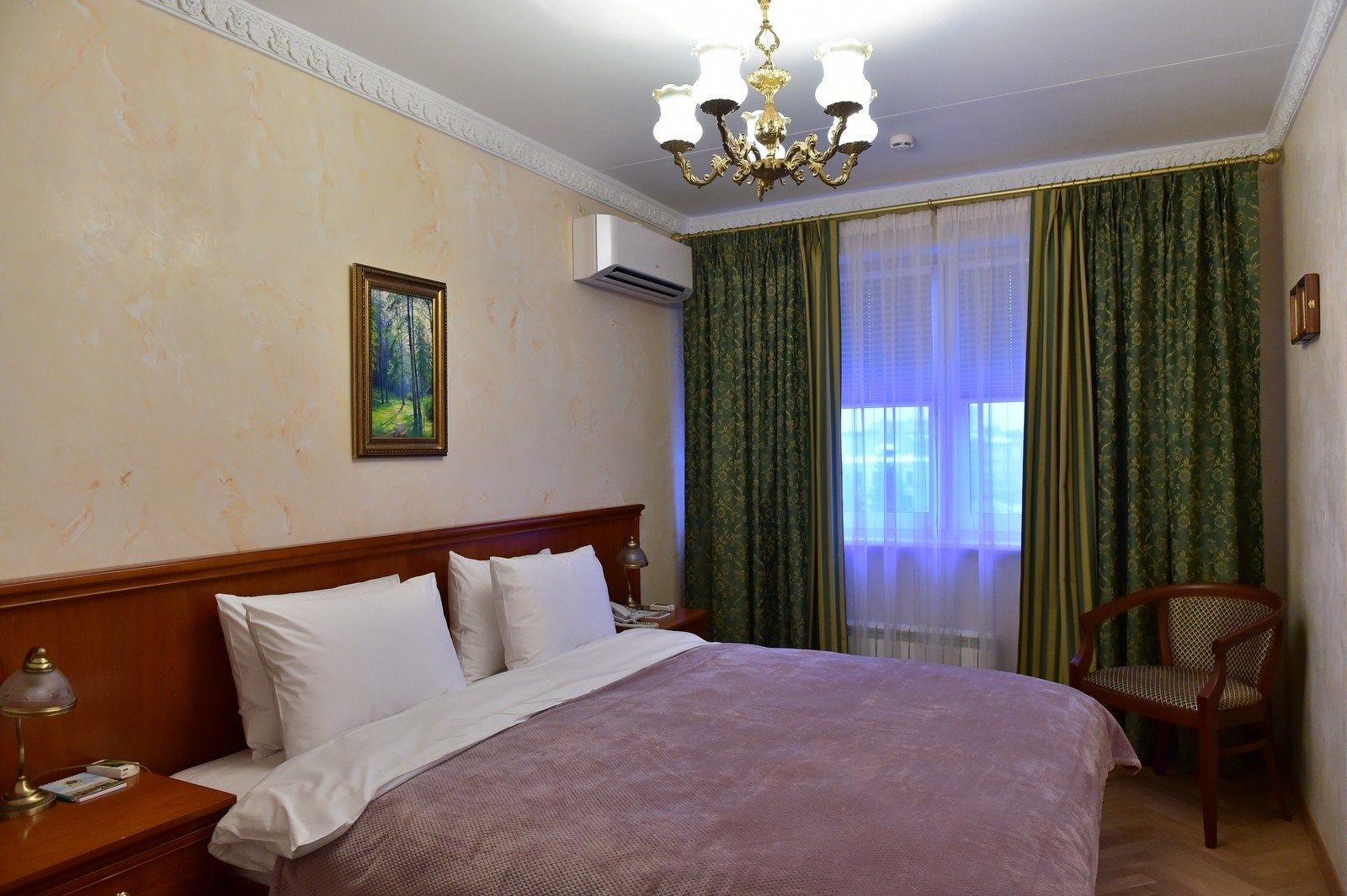 Фотография Полулюкс 2-местный 2-комнатный (Улучшенный DBL/TWIN)