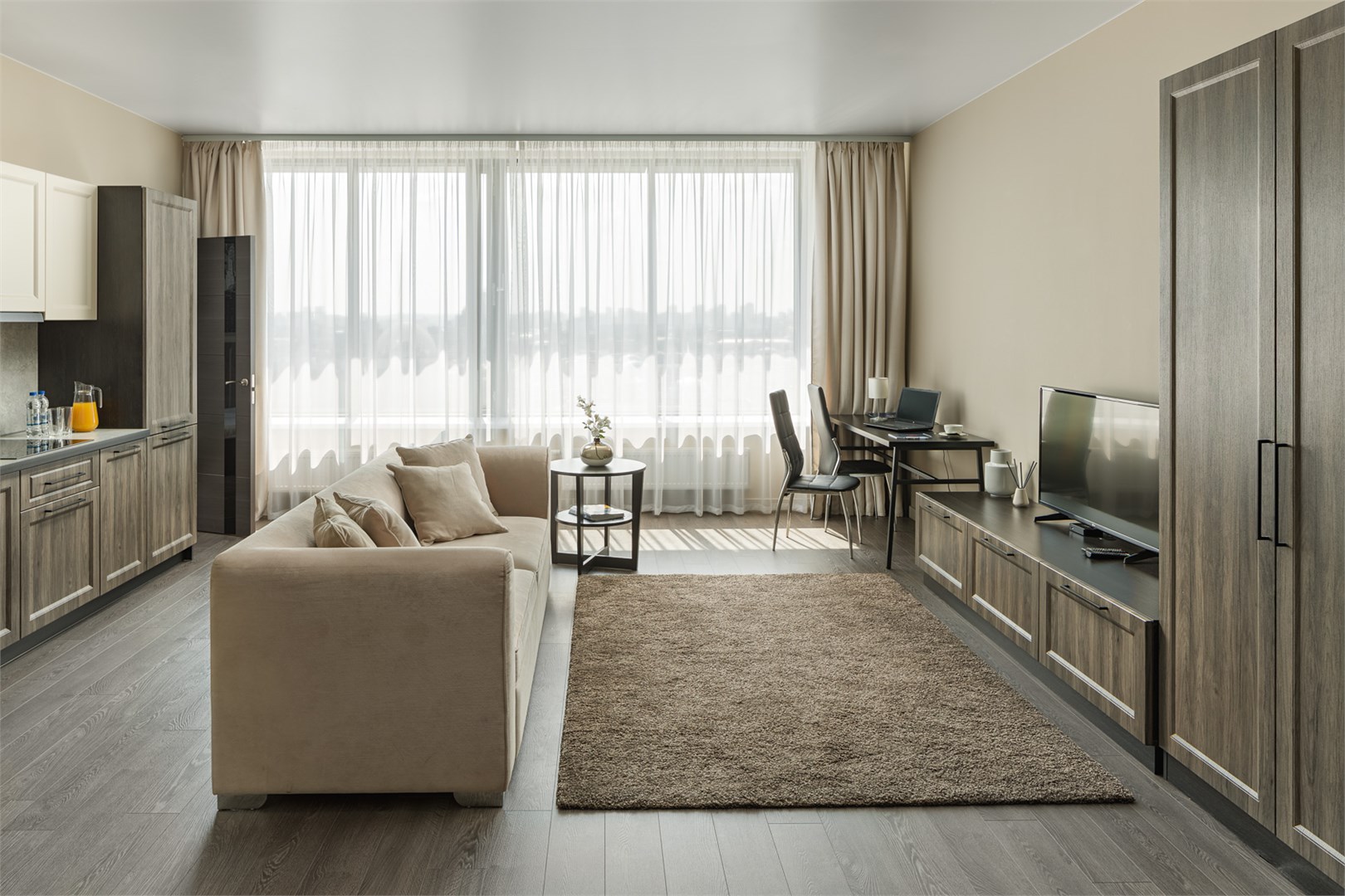 Radius central house