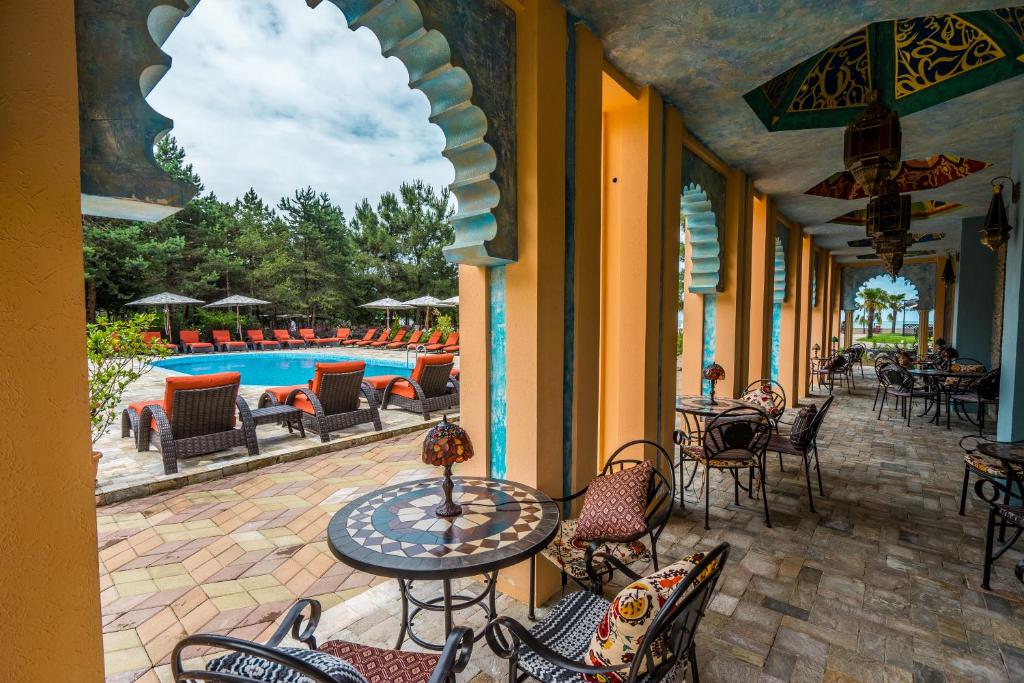 Dreamland Oasis Chakvi