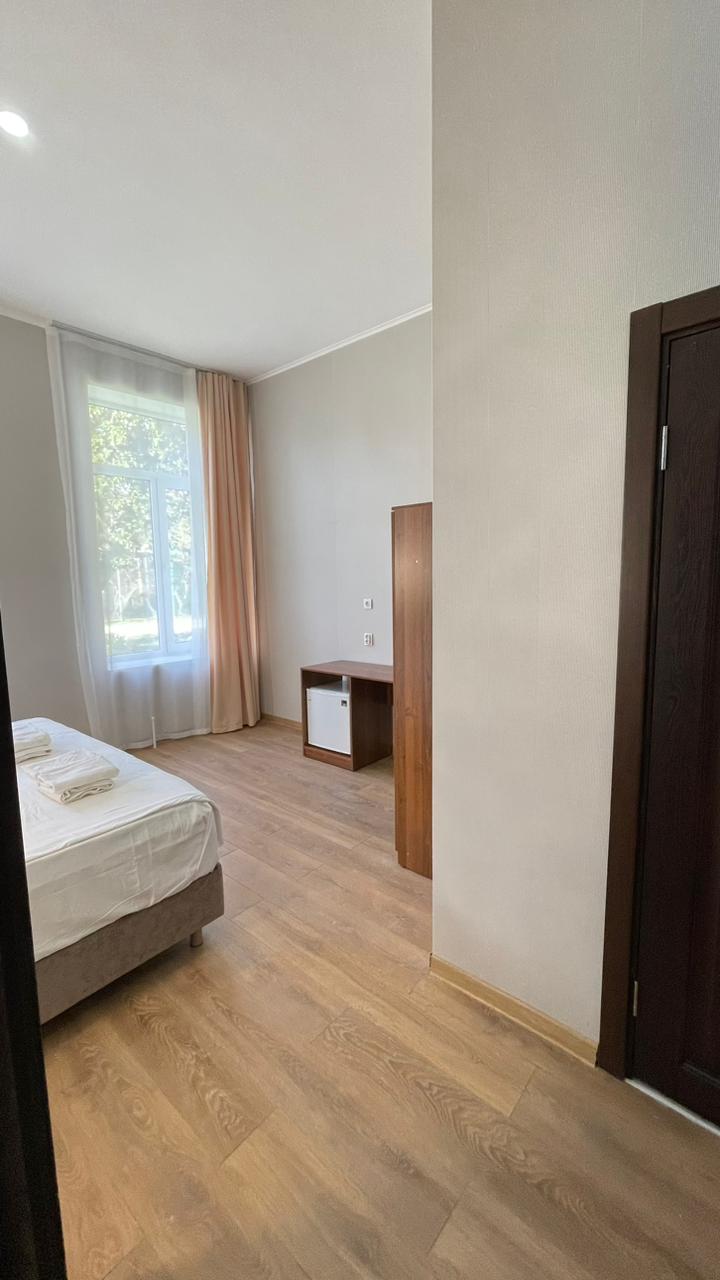 Стандартный 2-местный (без балкона, территория Солнечный берег, корпуса Солнечный, Жемчужный, Радужный, Янтарный, Лунный)