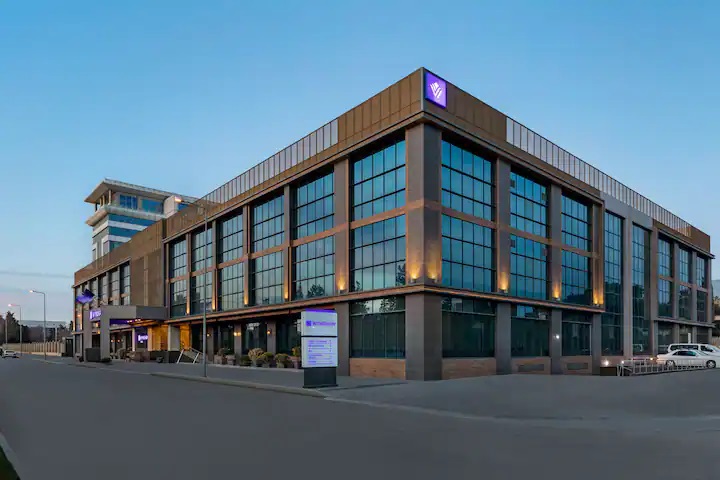 Wyndham Hotel Baku (бывш. Rich Hotel)