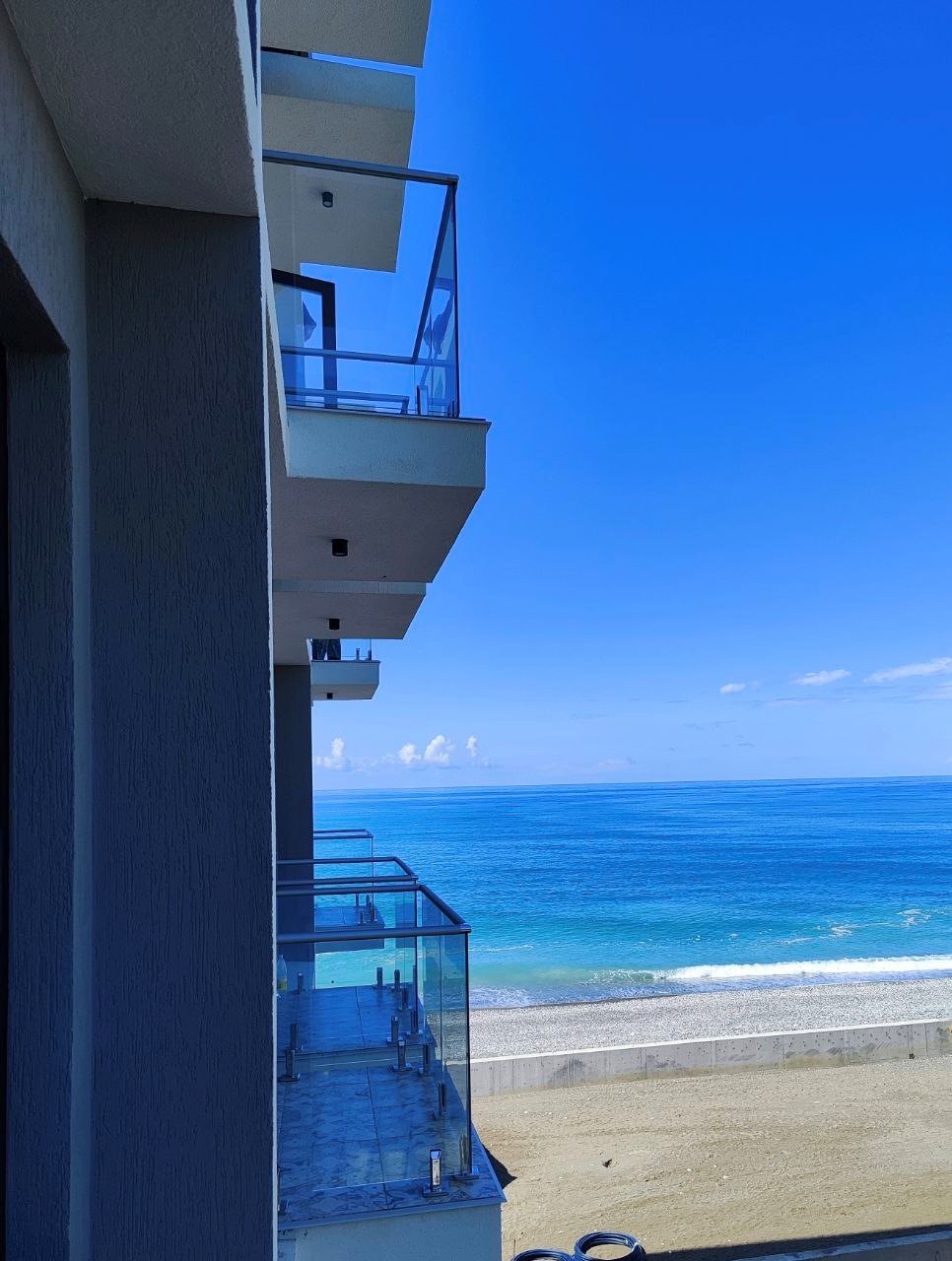 Стандартный плюс 2-местный (с балконом, вид на море)